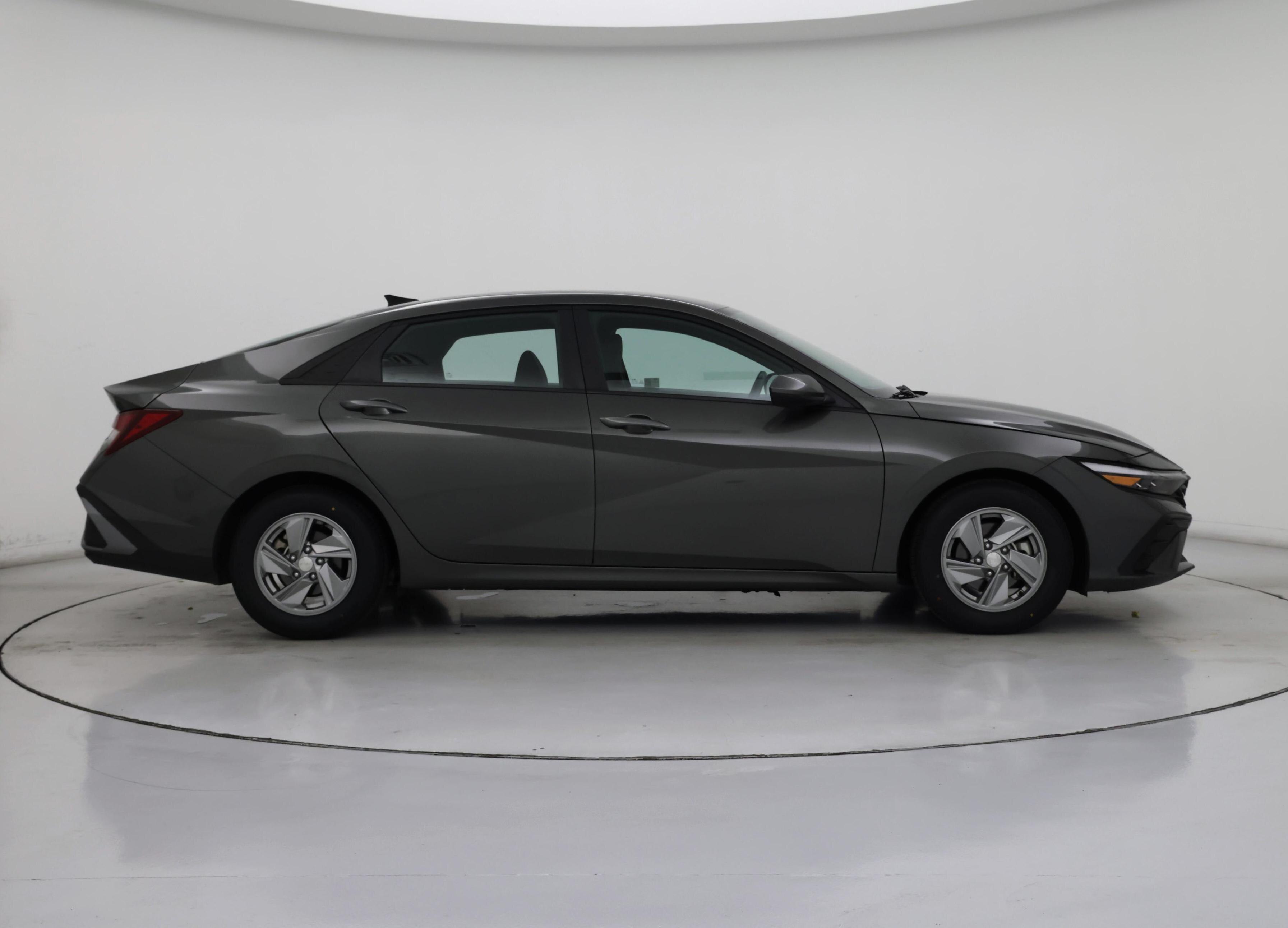 Thumbnail: 2024 Hyundai Elantra - 7