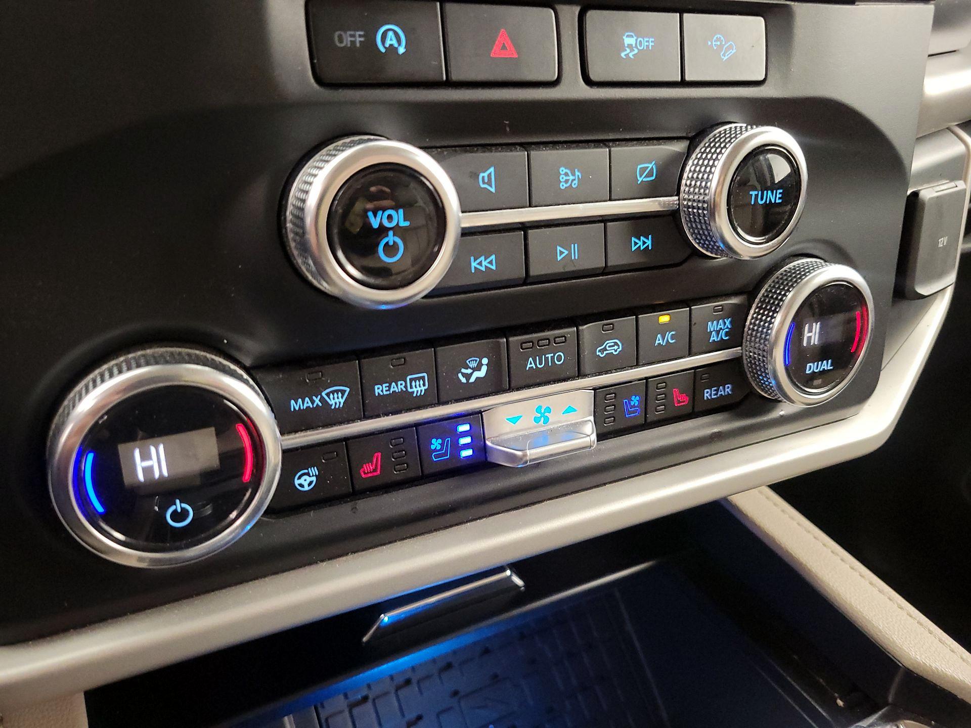 Thumbnail: 2024 Ford Expedition MAX - 17