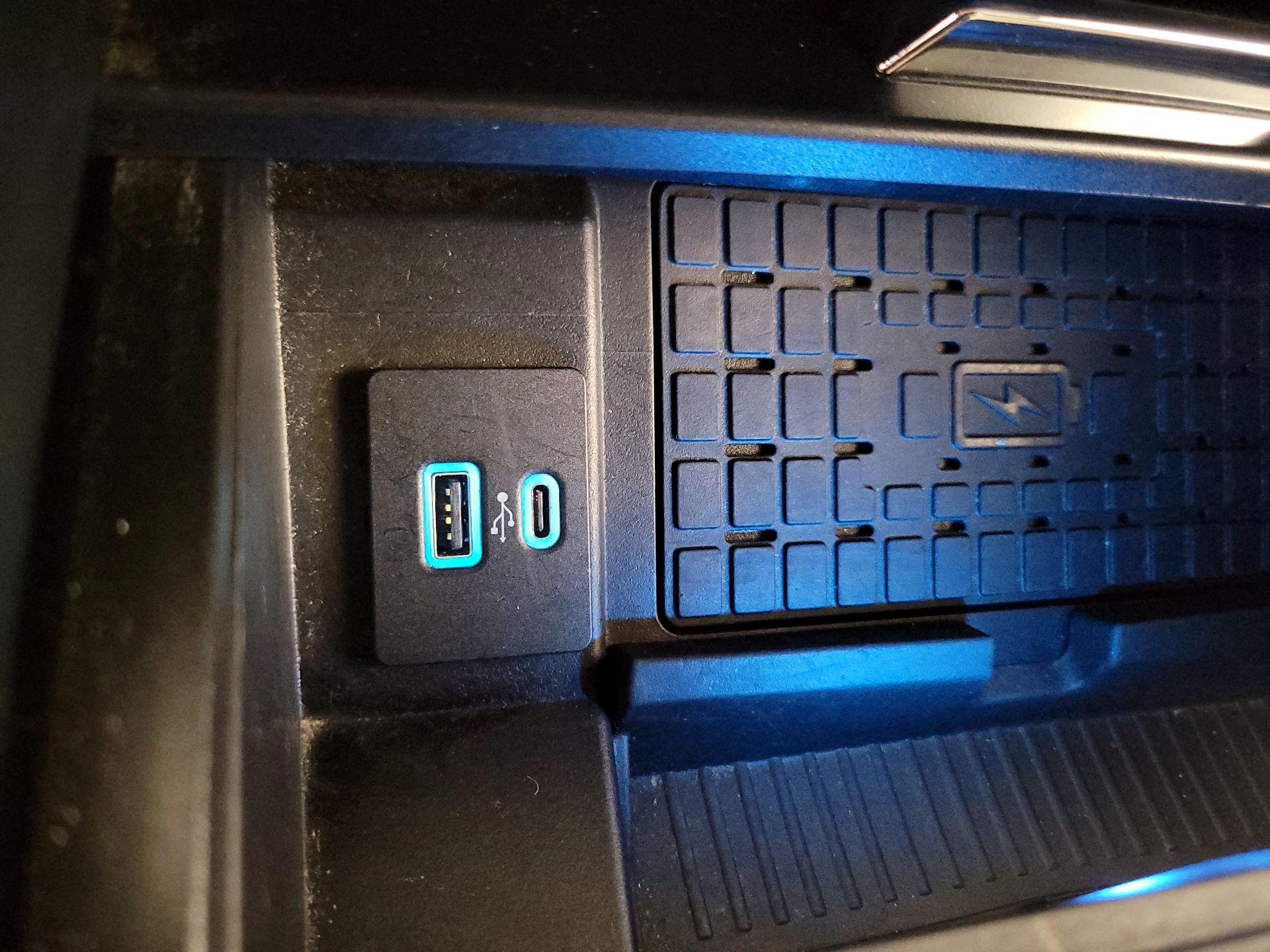 Thumbnail: 2024 Ford Expedition MAX - 19