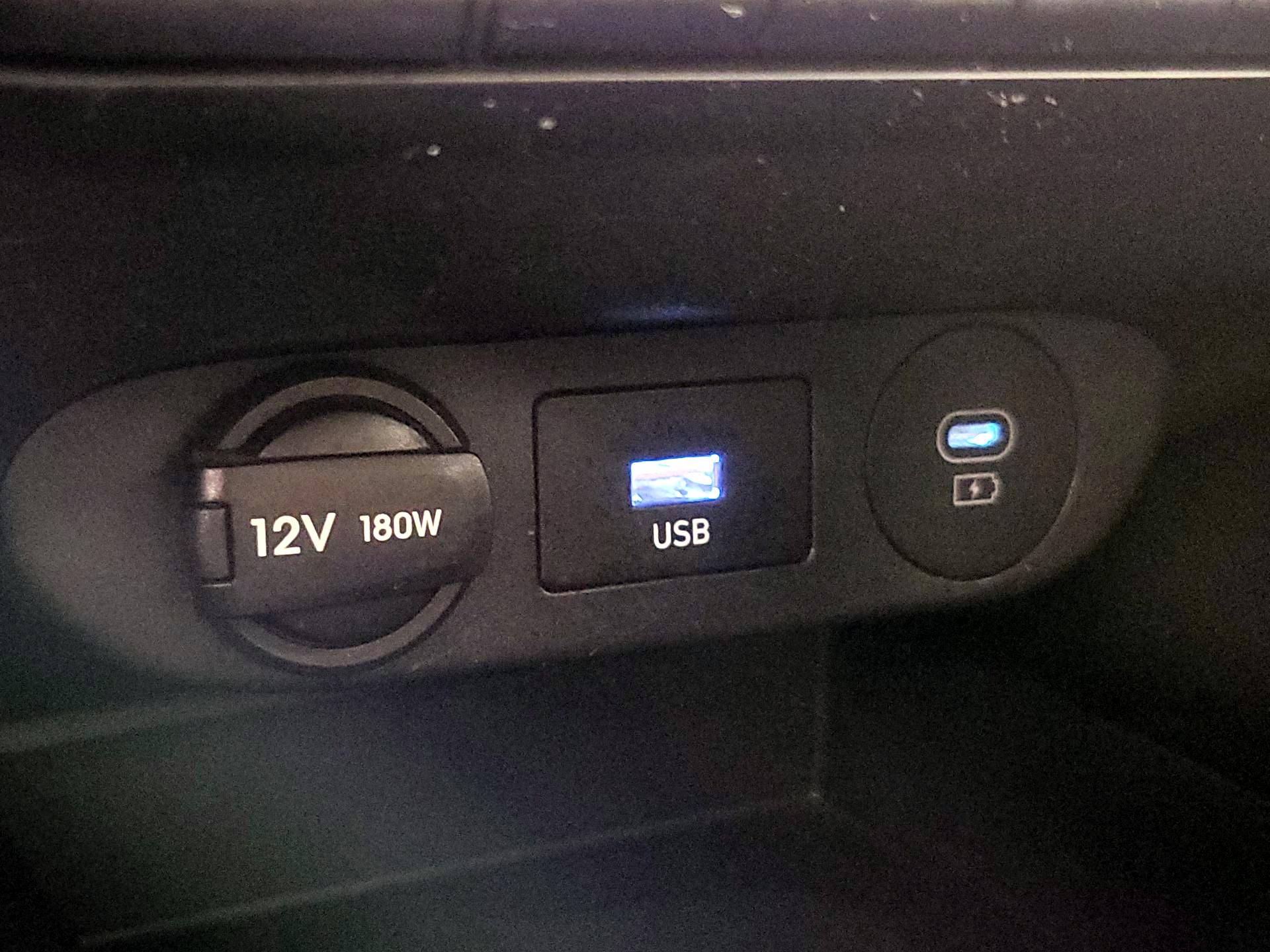 Thumbnail: 2024 Hyundai Elantra - 18