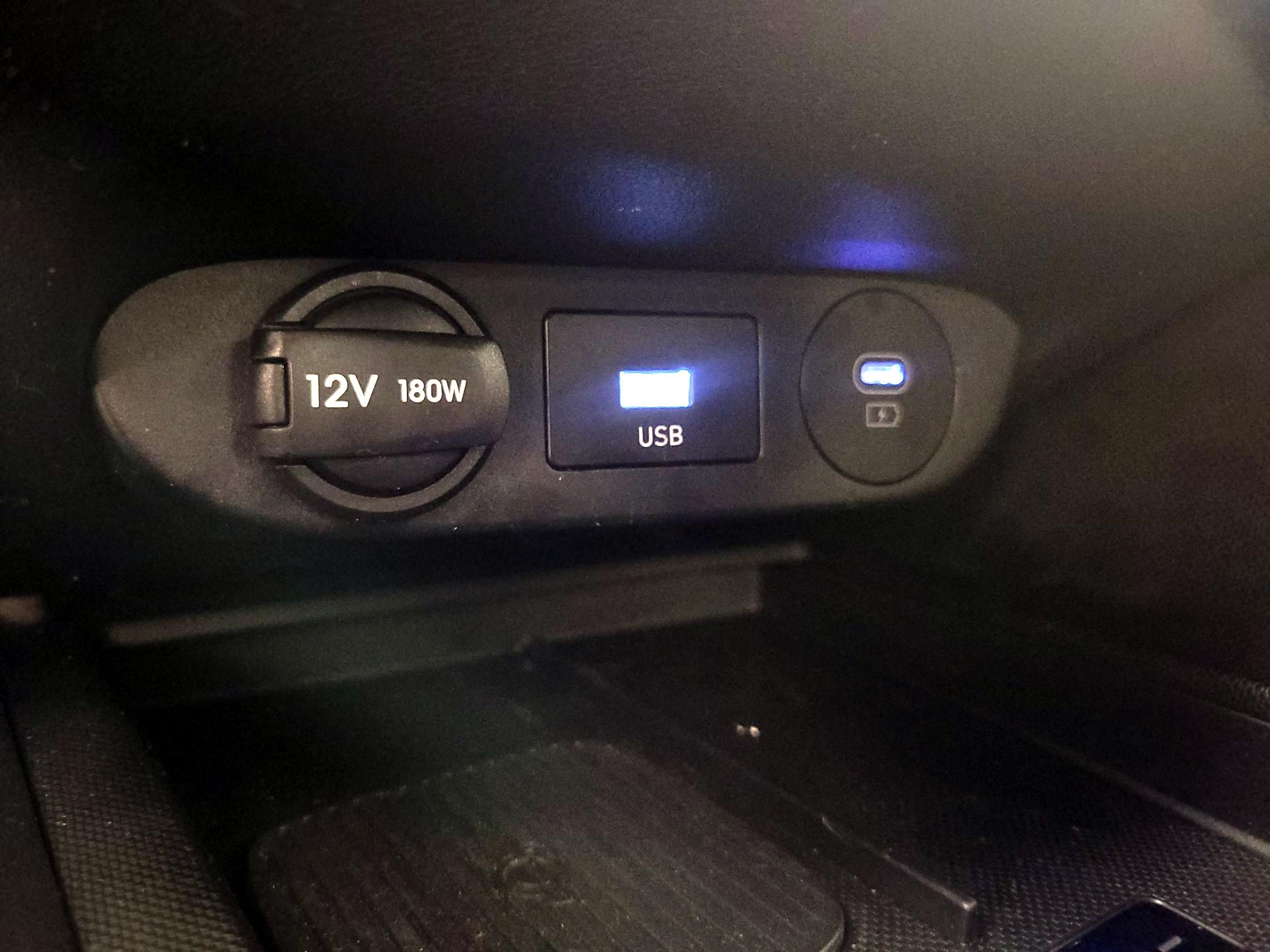 Thumbnail: 2025 Hyundai Elantra - 18