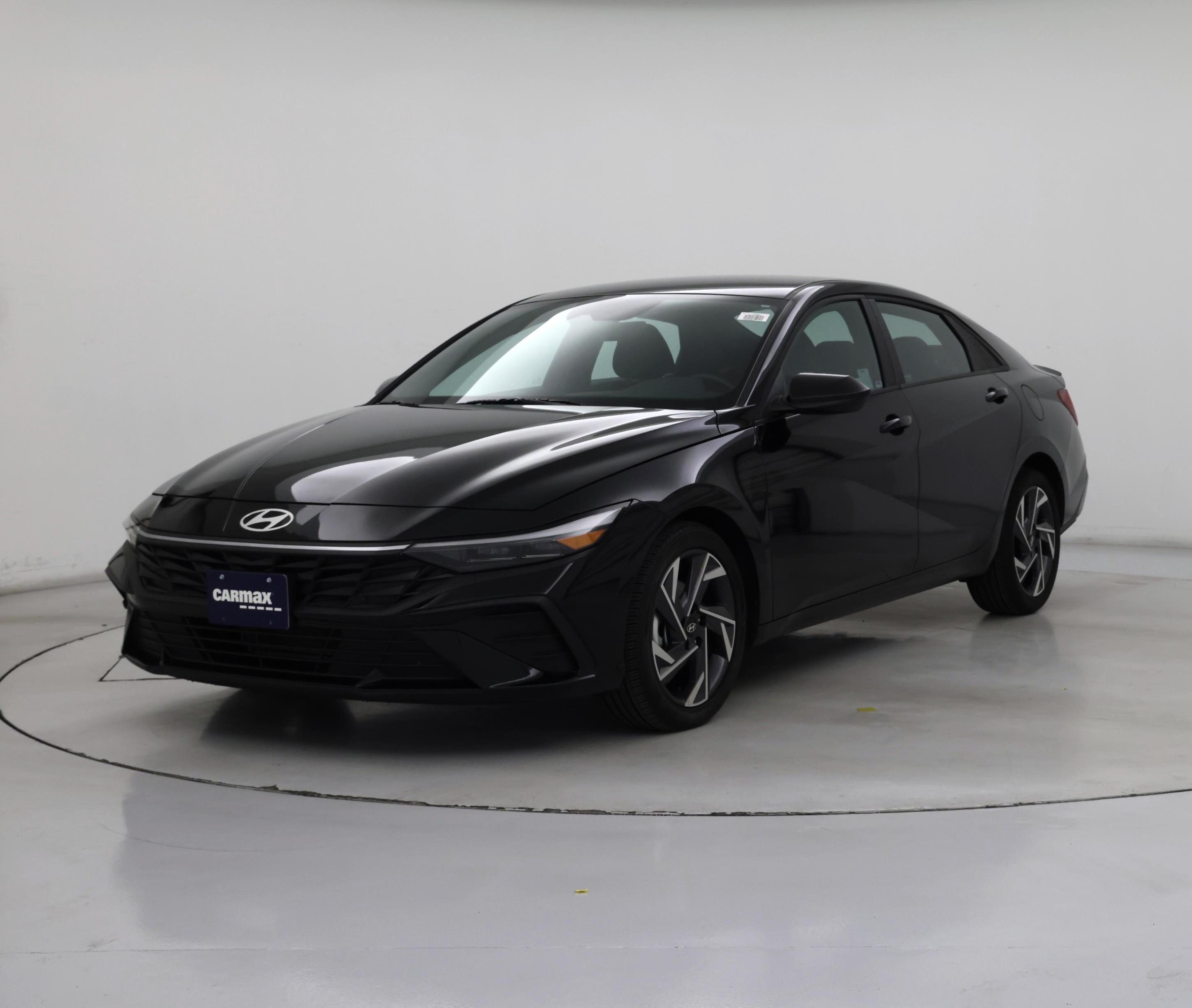 Thumbnail: 2025 Hyundai Elantra - 4