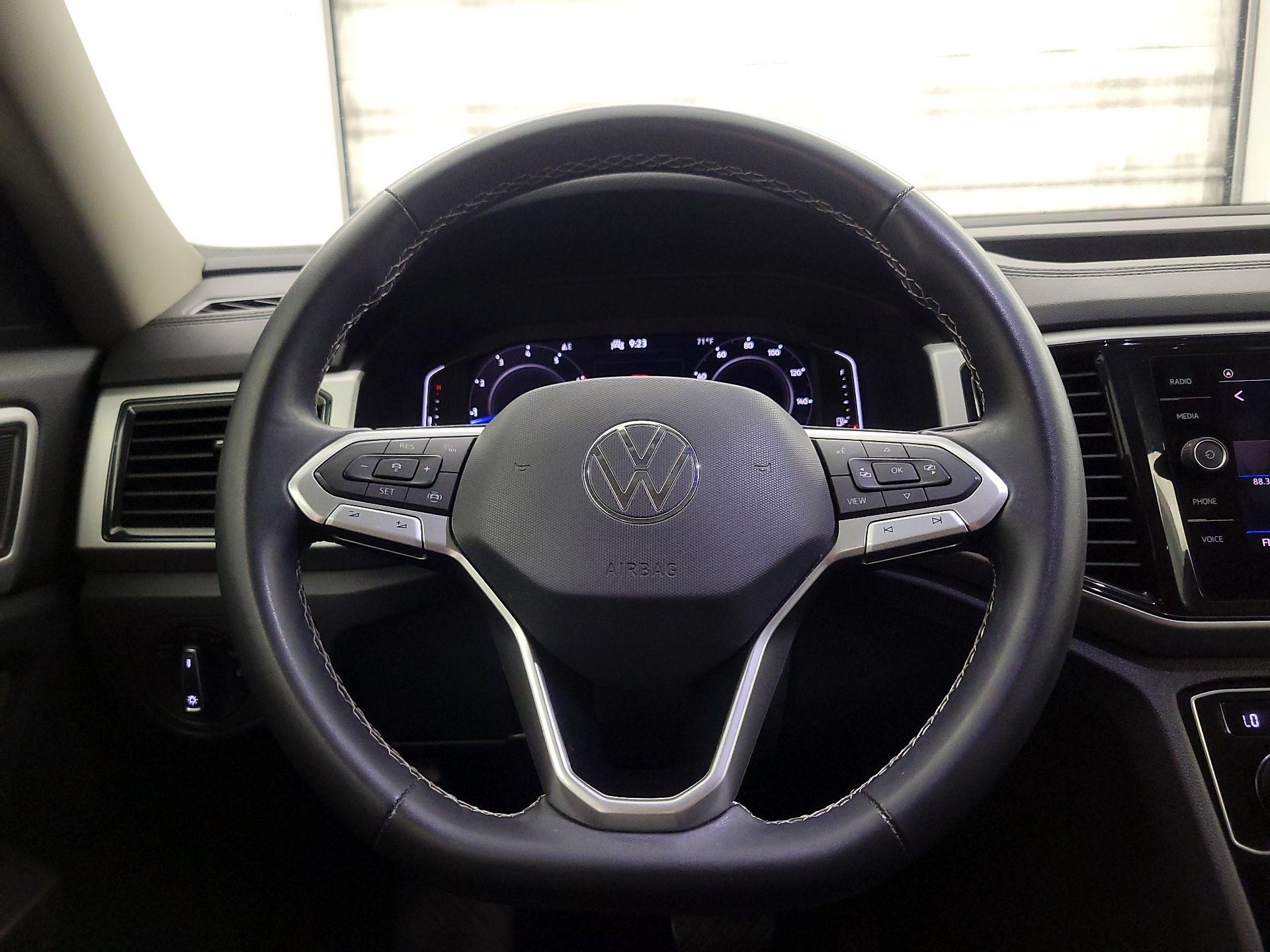 Thumbnail: 2022 Volkswagen Atlas - 10
