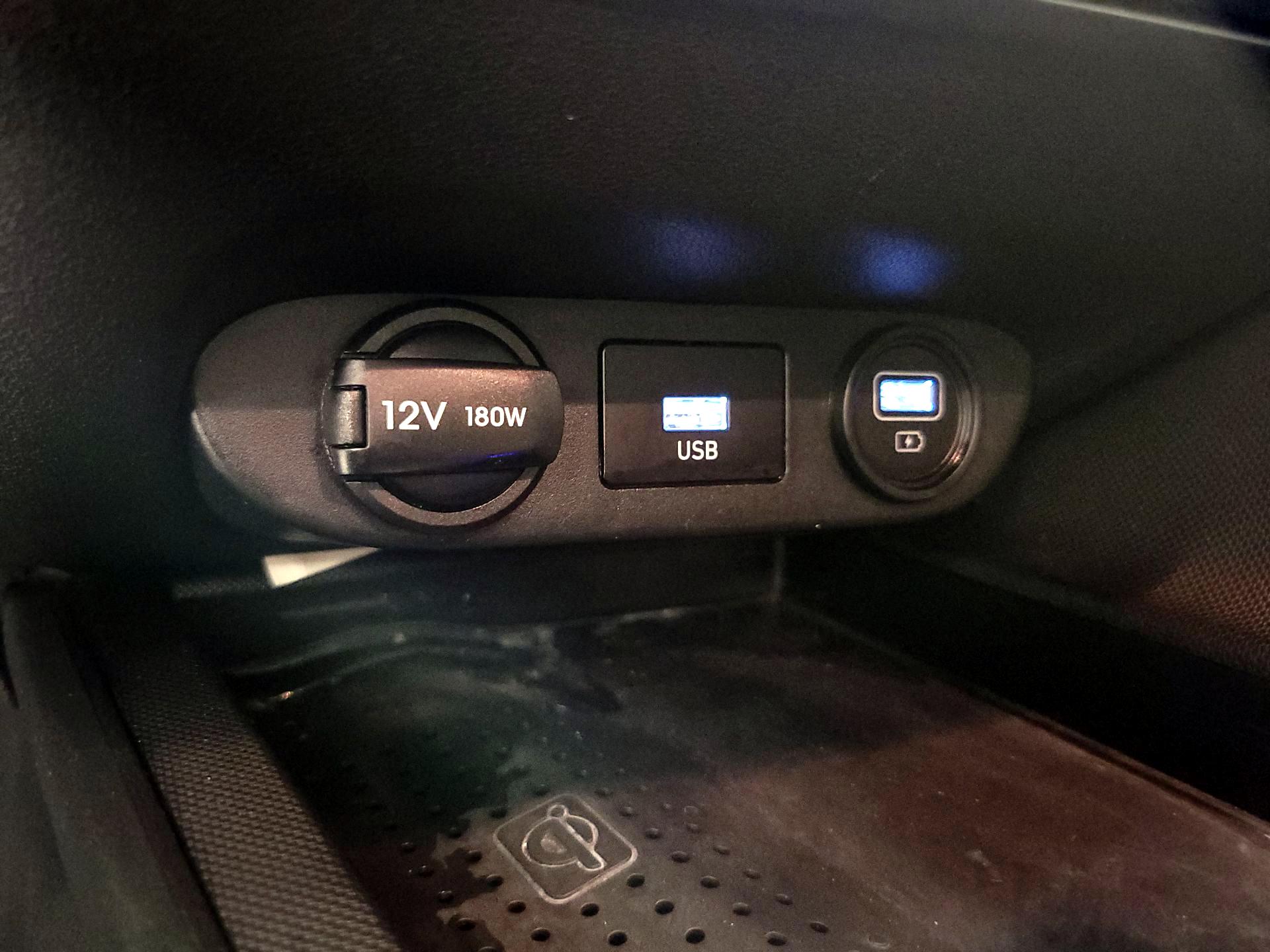 Thumbnail: 2023 Hyundai Elantra - 19