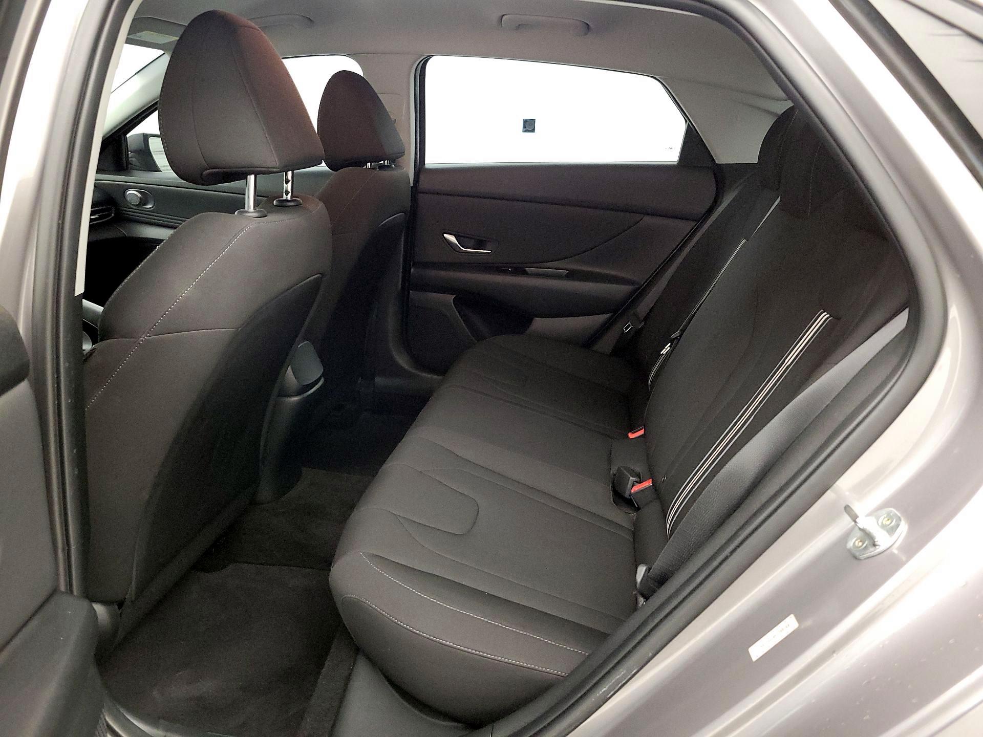 Thumbnail: 2023 Hyundai Elantra - 20