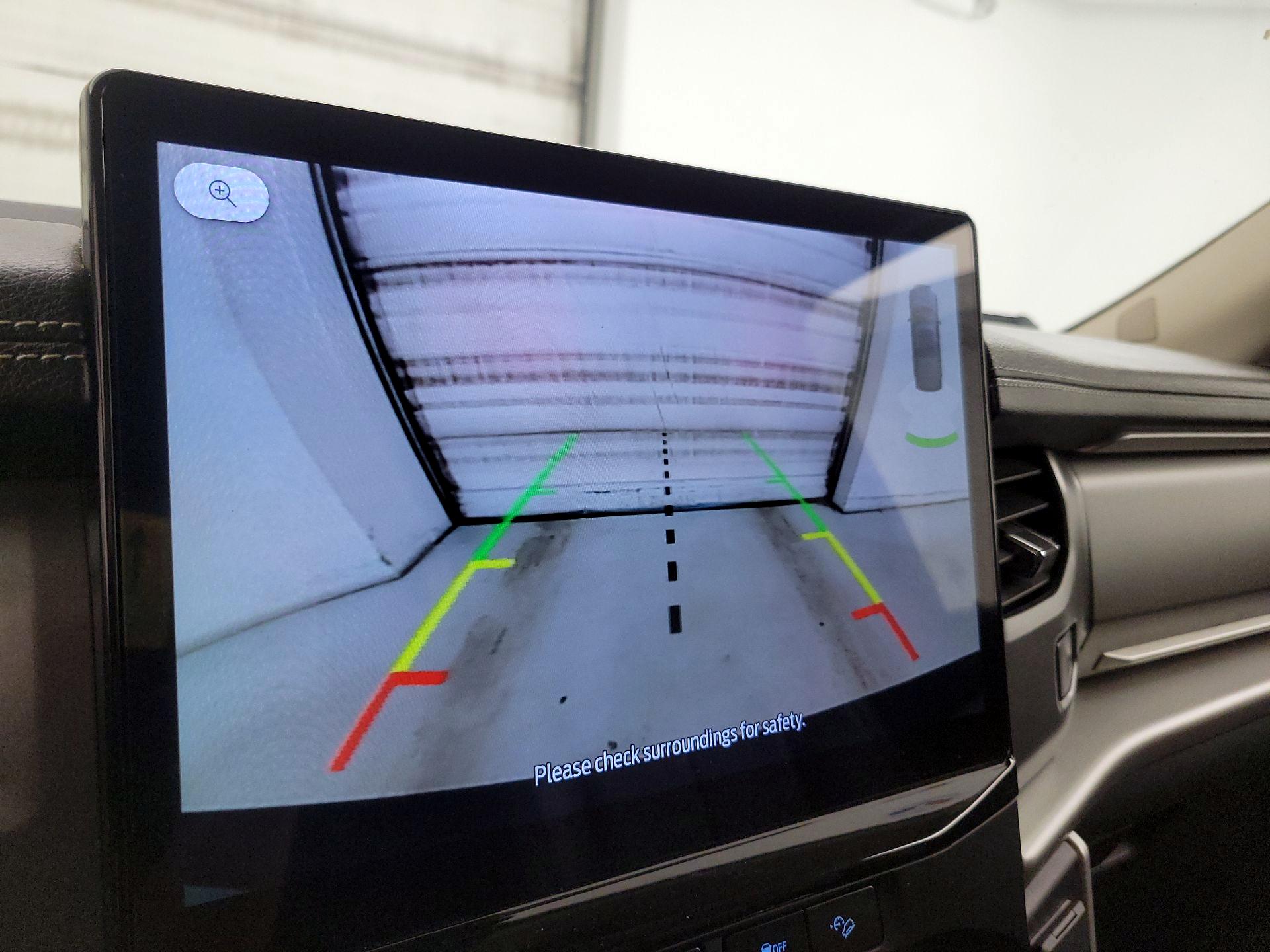 Thumbnail: 2023 Ford Expedition - 15