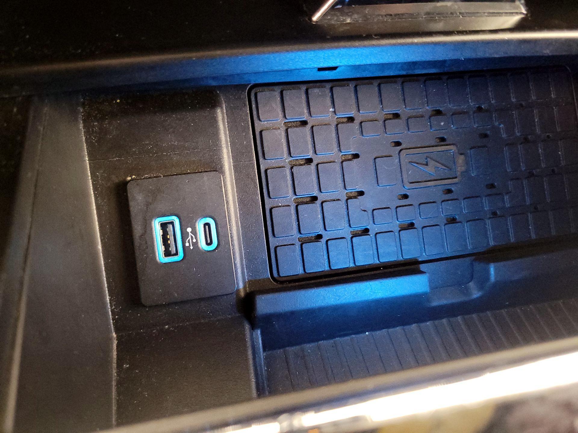 Thumbnail: 2023 Ford Expedition - 19