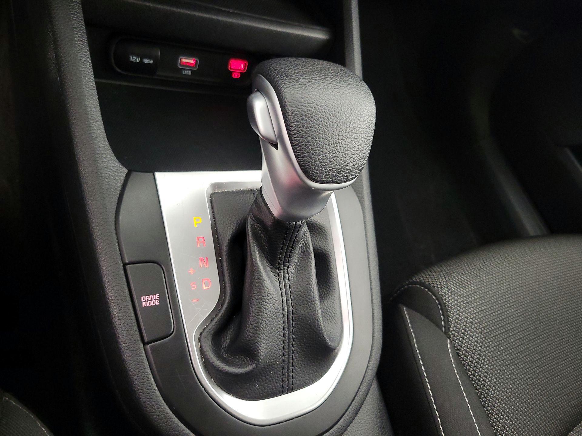 Thumbnail: 2024 Kia Forte - 17