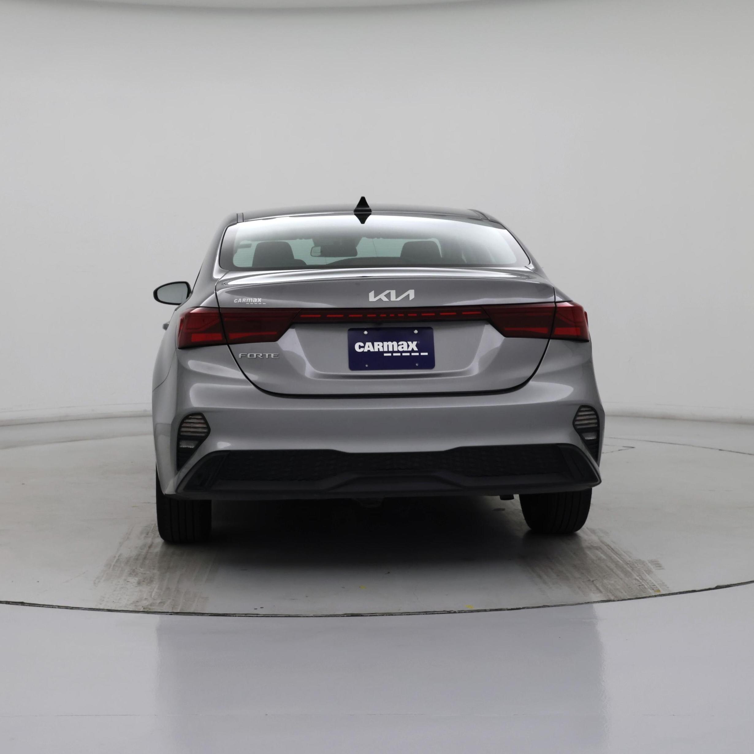 Thumbnail: 2024 Kia Forte - 6