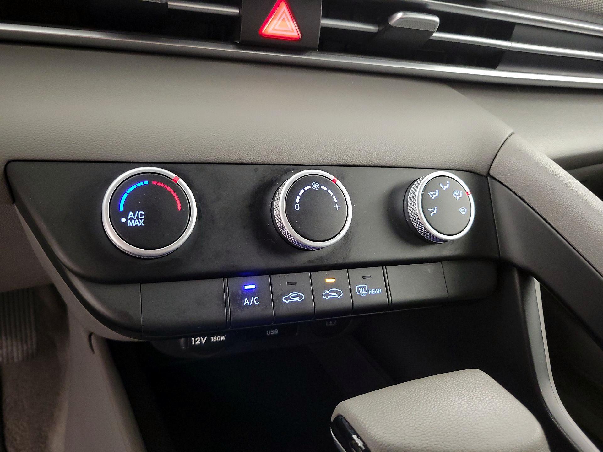 Thumbnail: 2024 Hyundai Elantra - 16