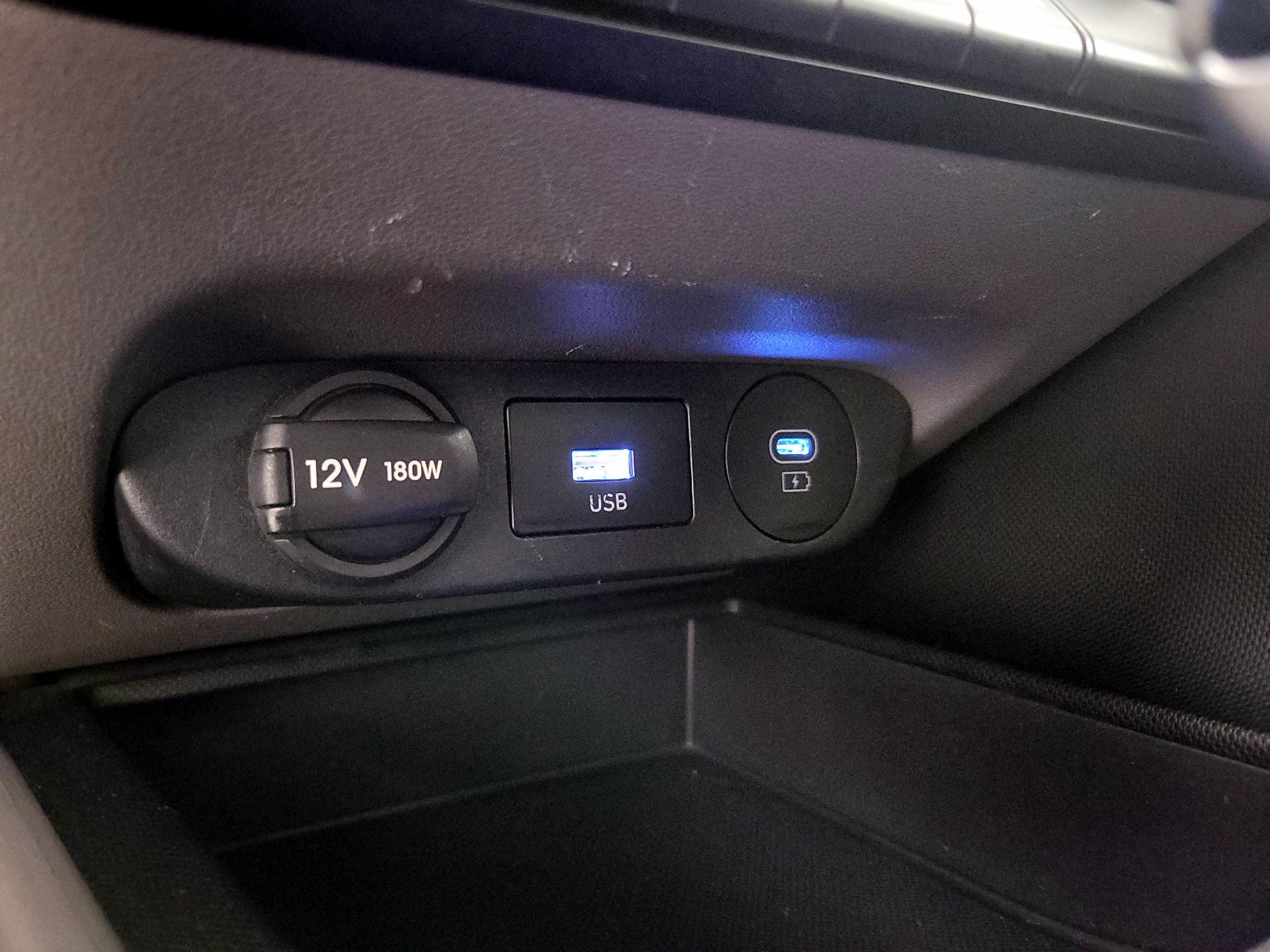 Thumbnail: 2024 Hyundai Elantra - 18