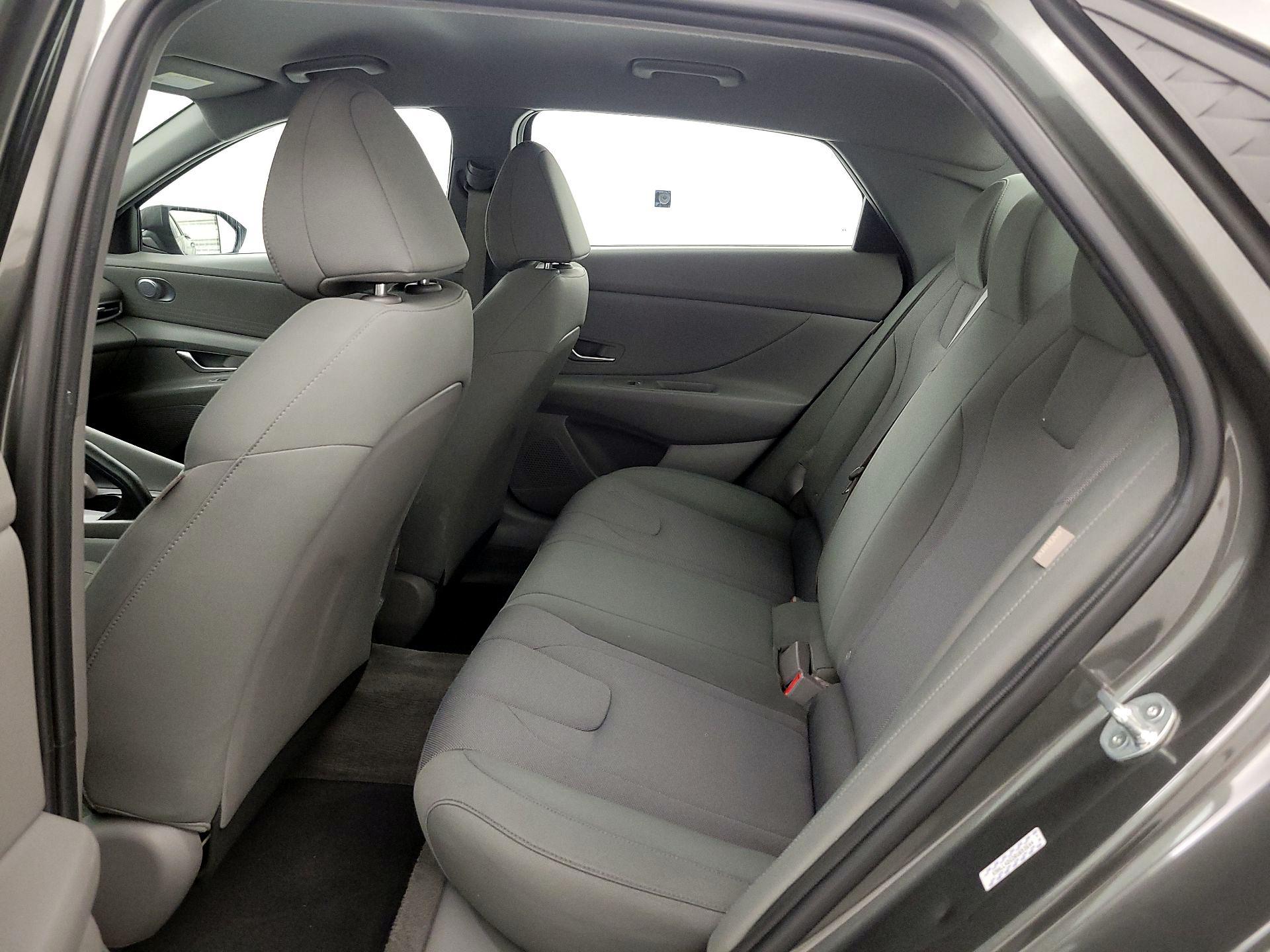 Thumbnail: 2024 Hyundai Elantra - 19