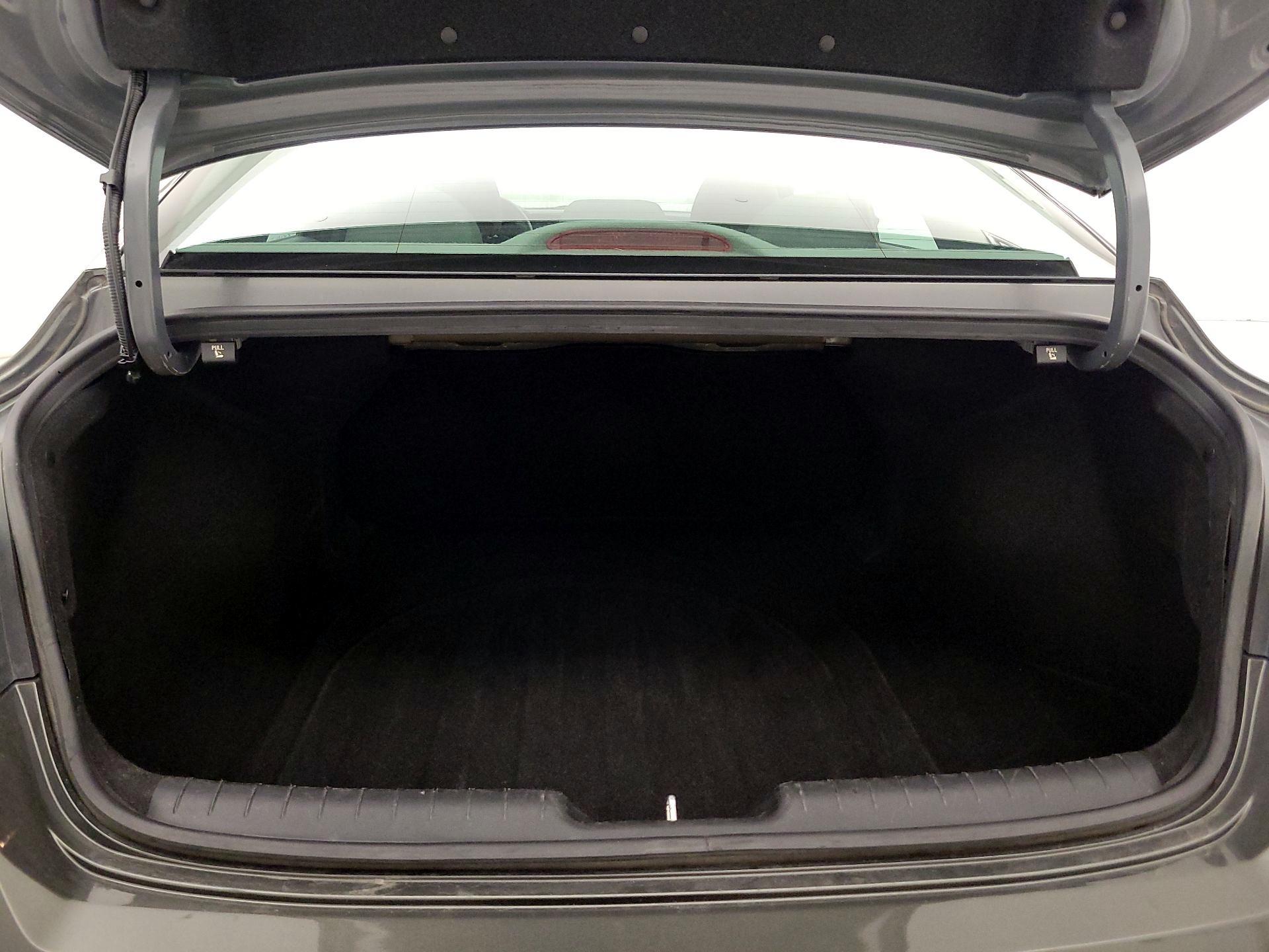 Thumbnail: 2024 Hyundai Elantra - 20