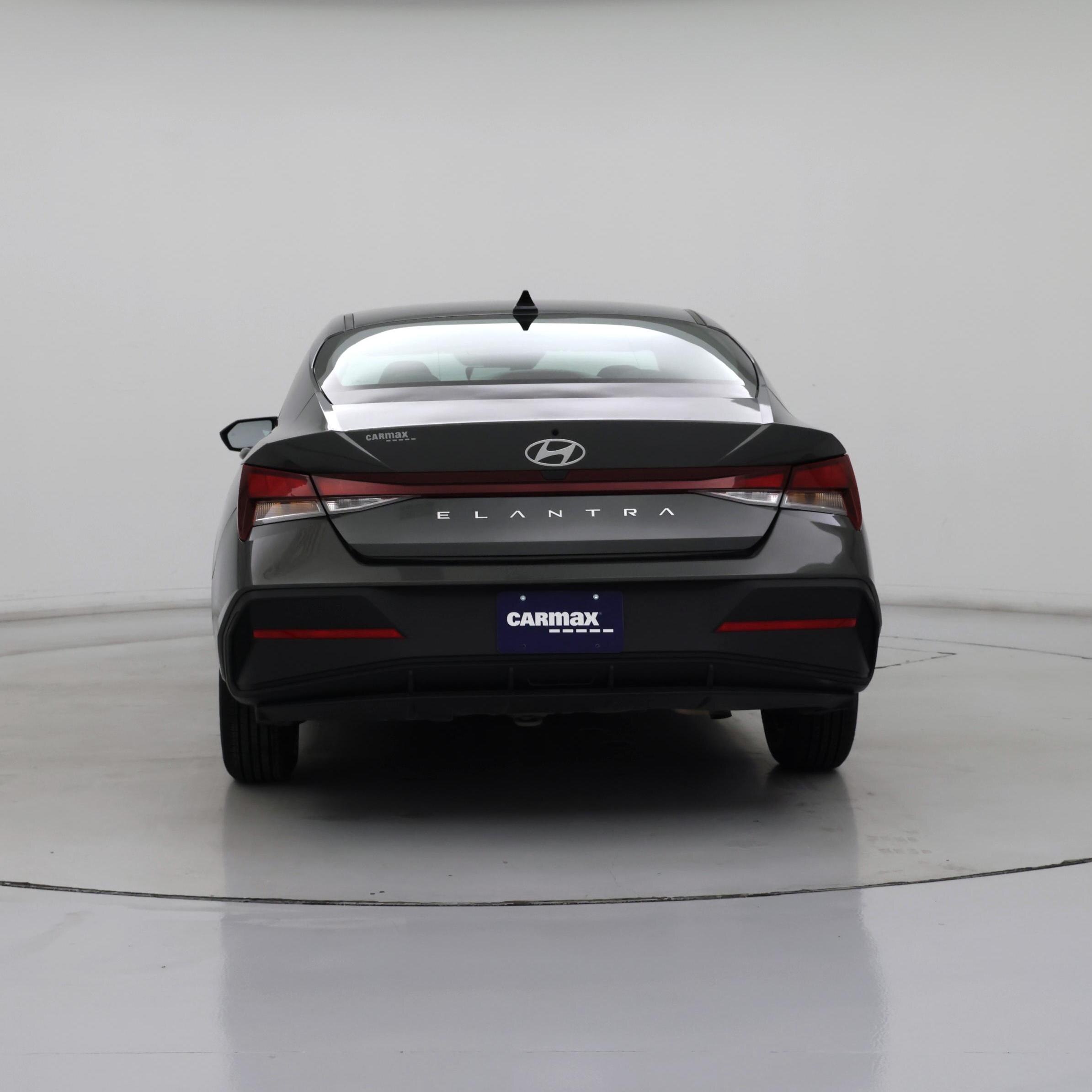 Thumbnail: 2024 Hyundai Elantra - 6