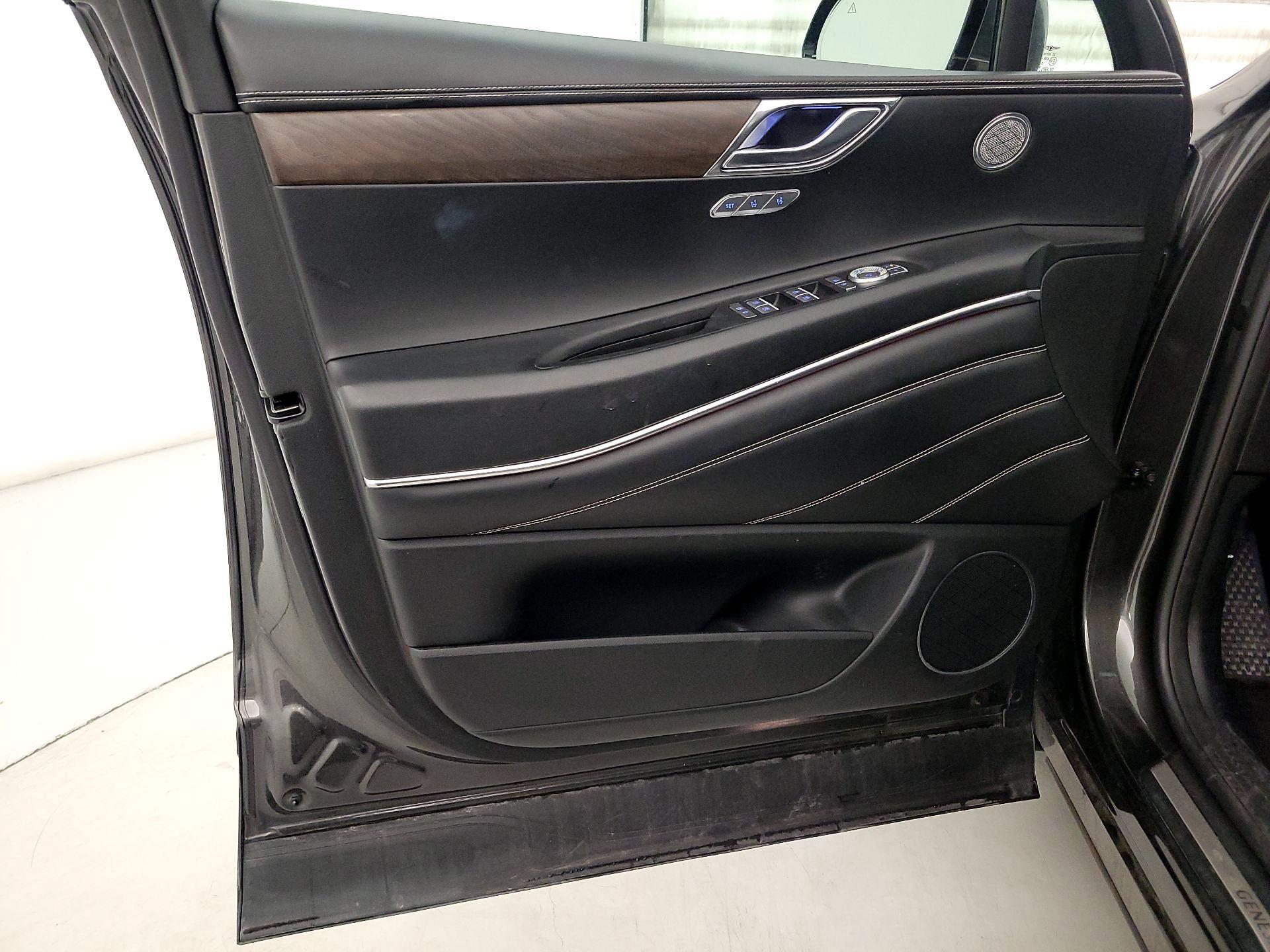 Thumbnail: 2024 Genesis GV80 - 12