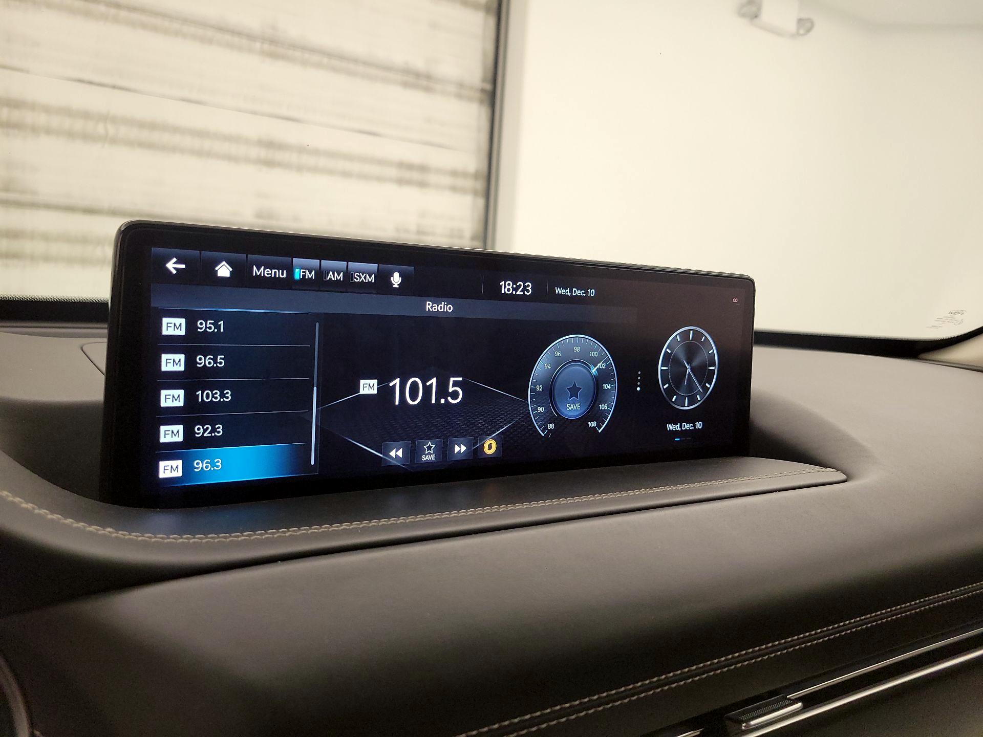 Thumbnail: 2024 Genesis GV80 - 16