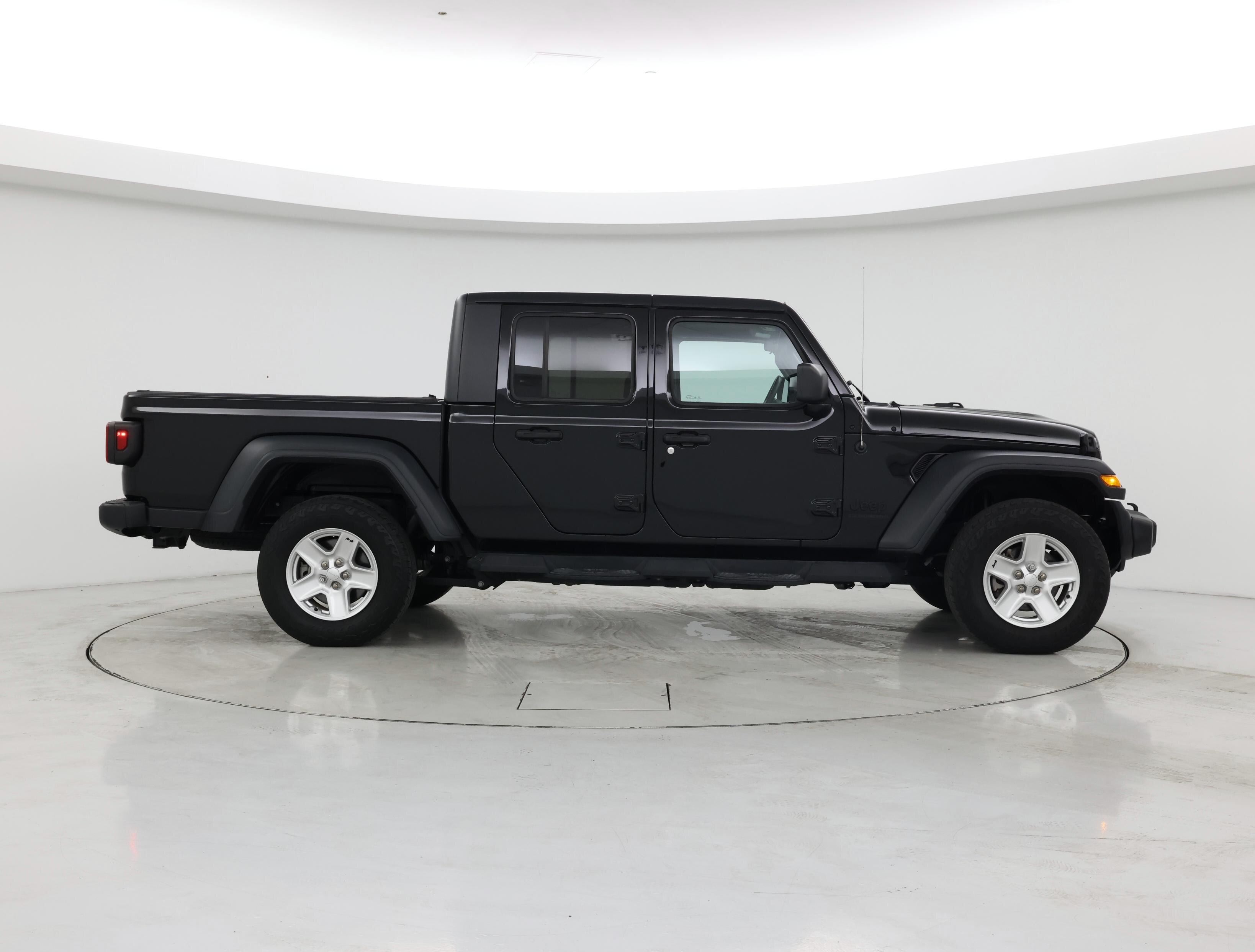 Thumbnail: 2020 Jeep Gladiator - 7