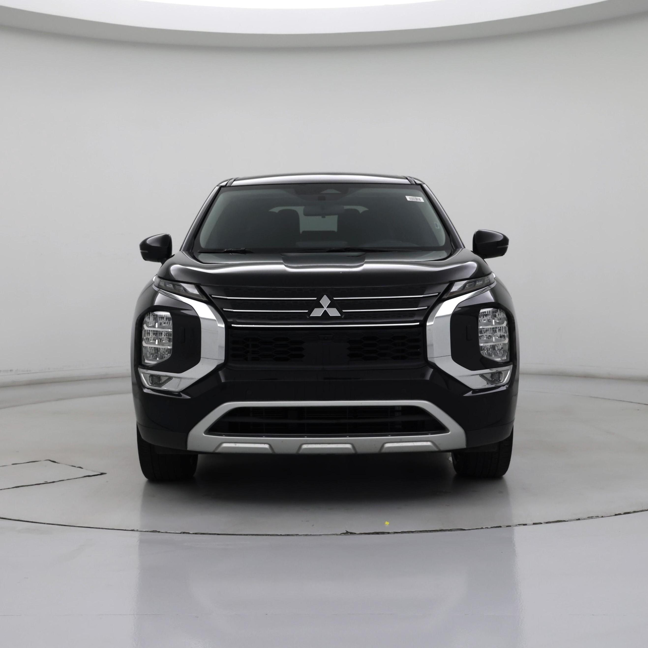 Thumbnail: 2024 Mitsubishi Outlander - 5