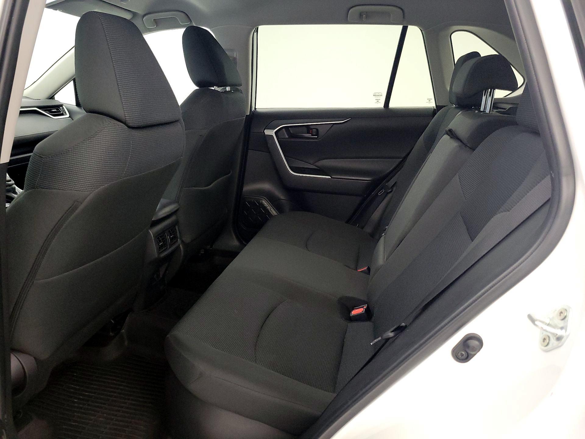 Thumbnail: 2024 Toyota RAV4 - 19