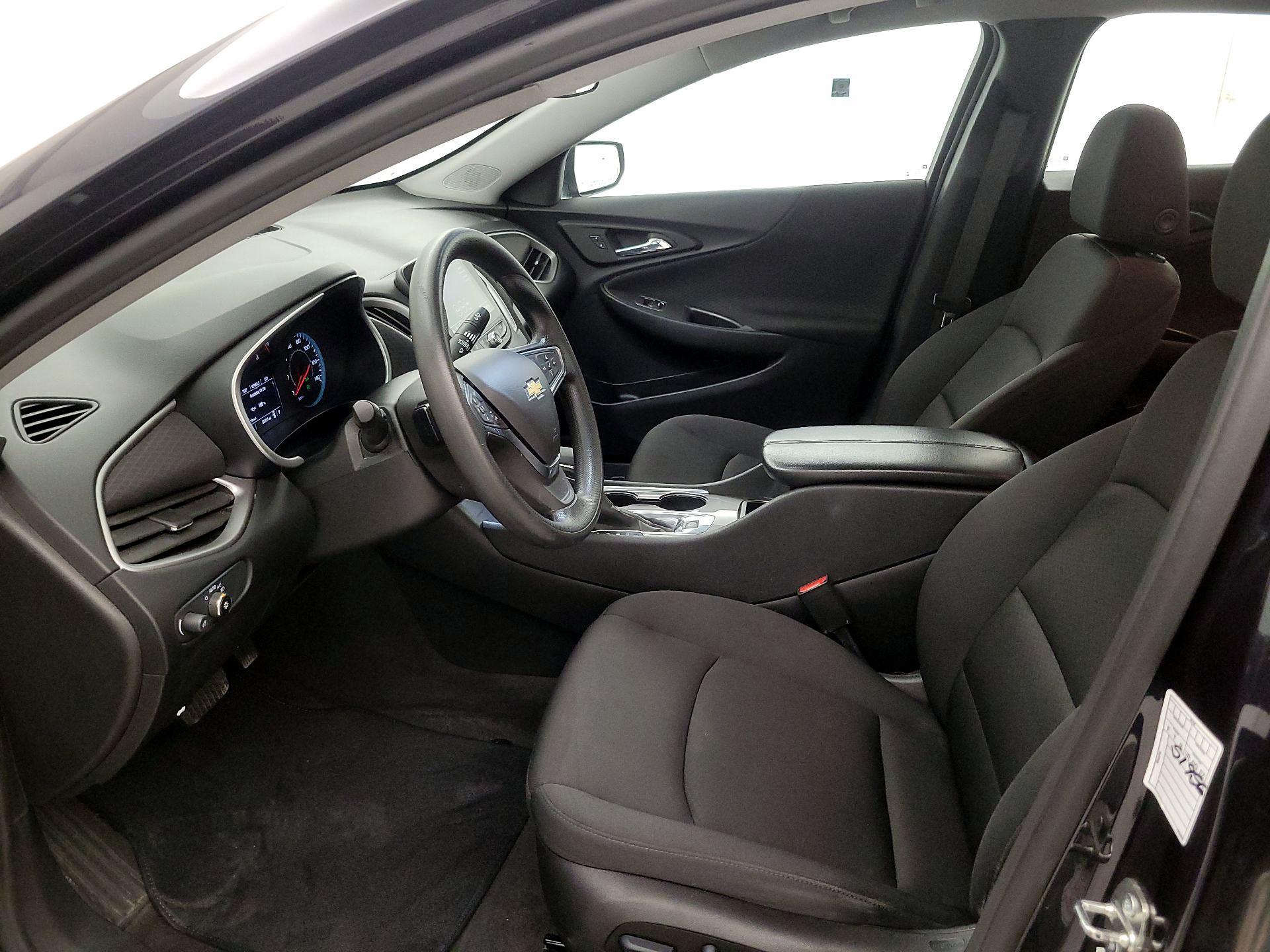 Thumbnail: 2023 Chevrolet Malibu - 11