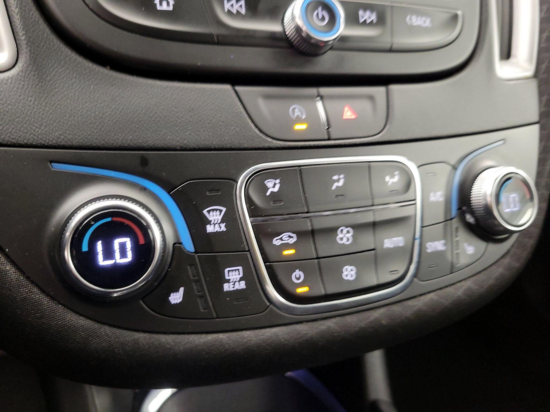 Thumbnail: 2023 Chevrolet Malibu - 16