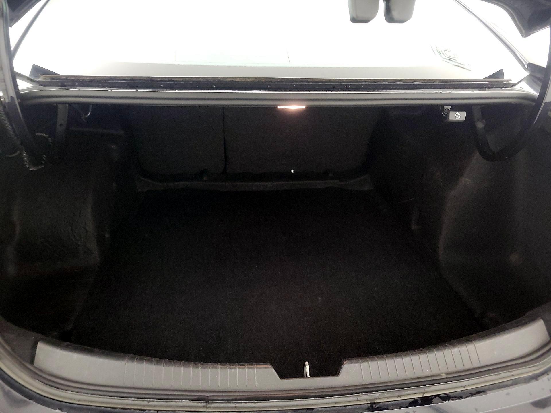 Thumbnail: 2023 Chevrolet Malibu - 20