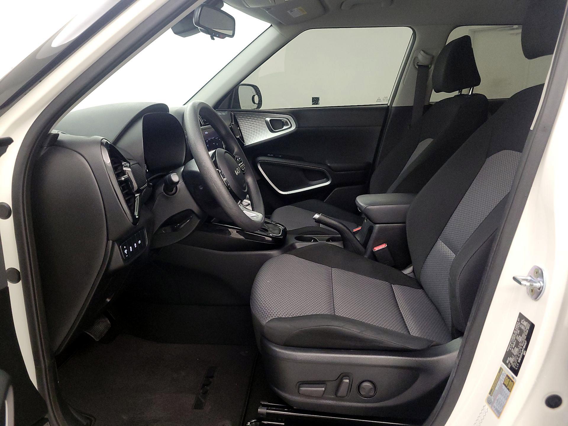 Thumbnail: 2023 Kia Soul - 11