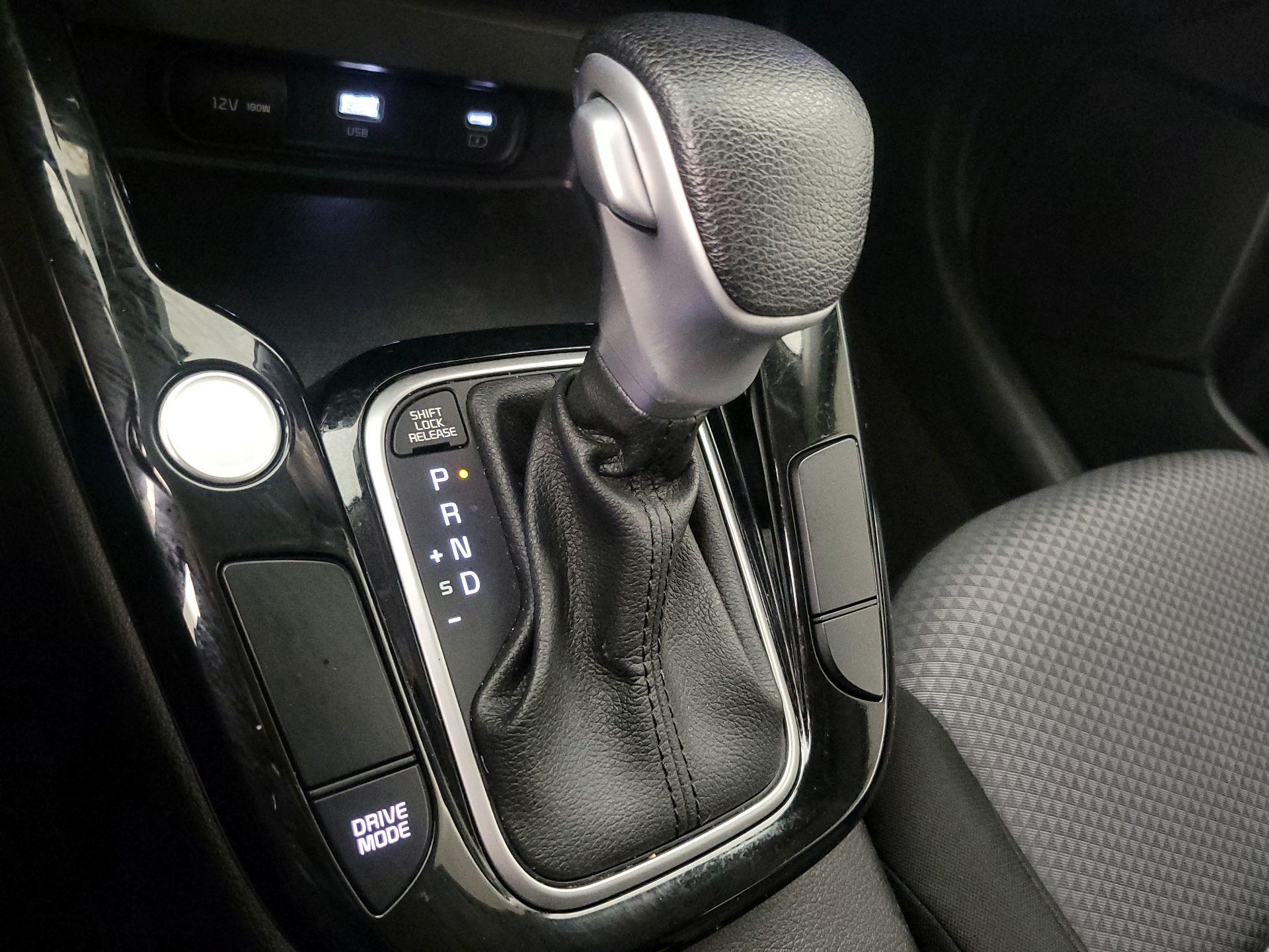 Thumbnail: 2023 Kia Soul - 18