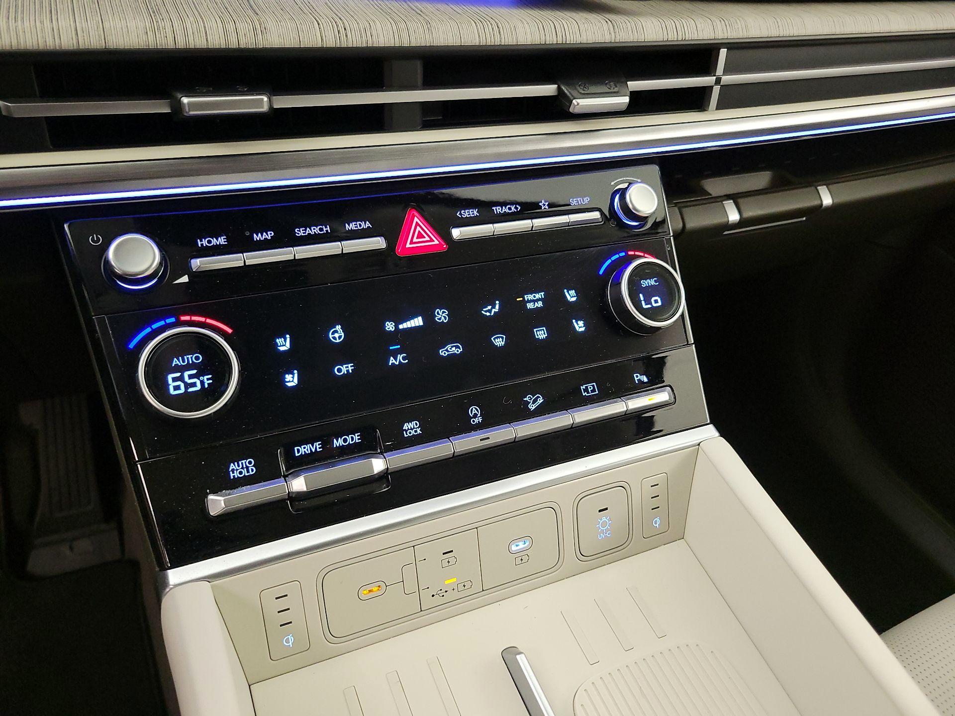 Thumbnail: 2025 Hyundai Santa Fe - 17