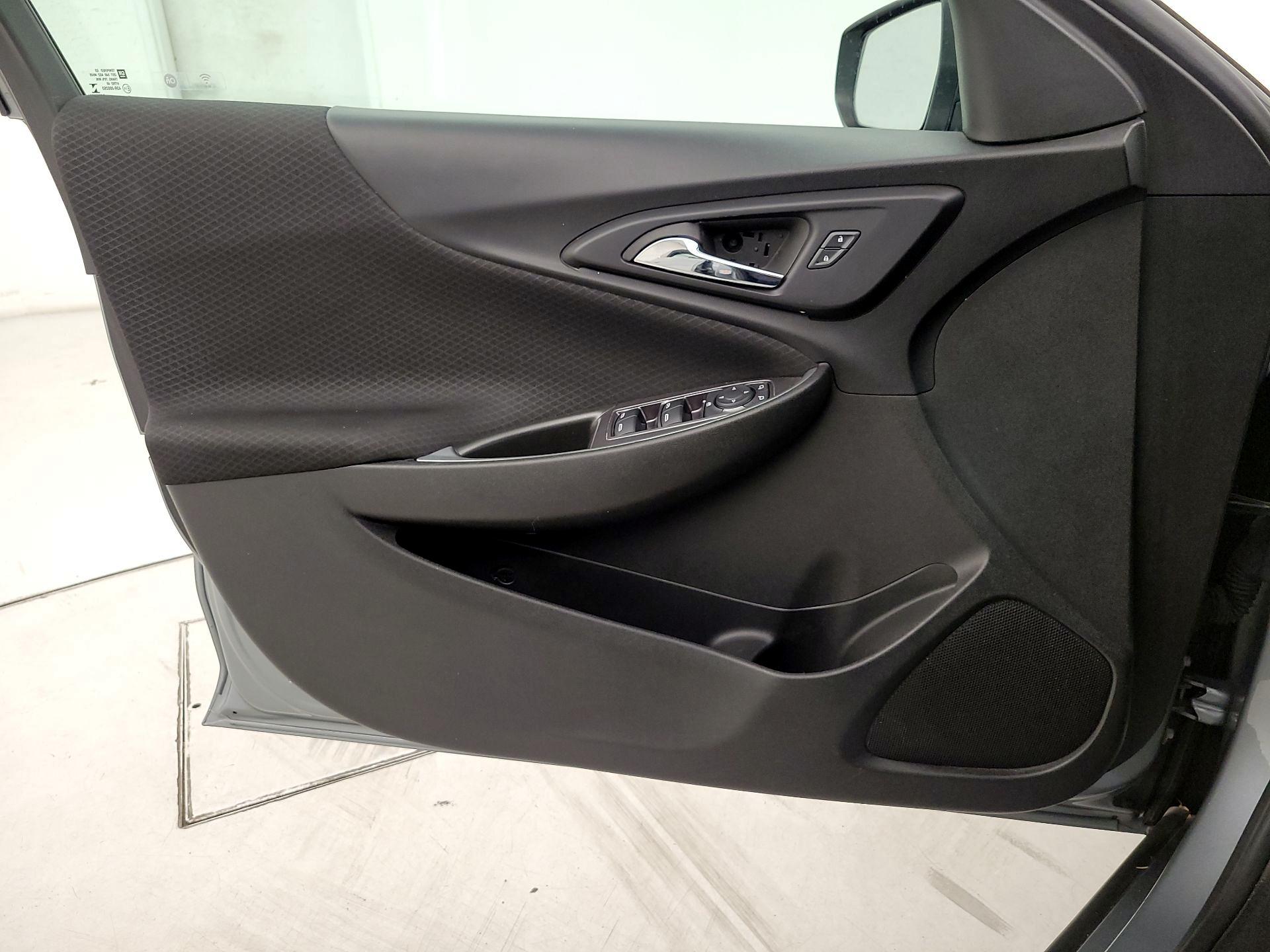 Thumbnail: 2023 Chevrolet Malibu - 12