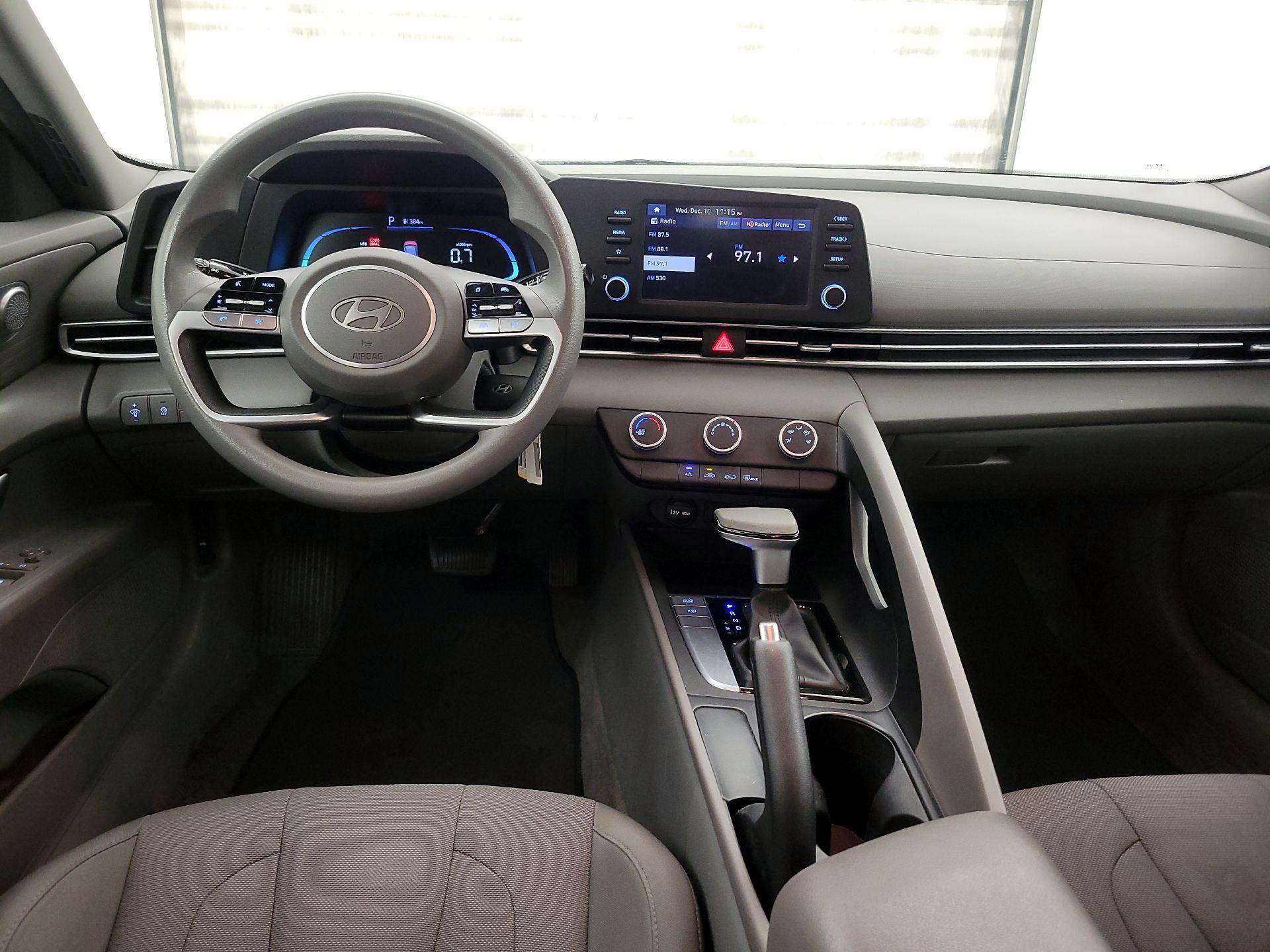 Thumbnail: 2024 Hyundai Elantra - 9