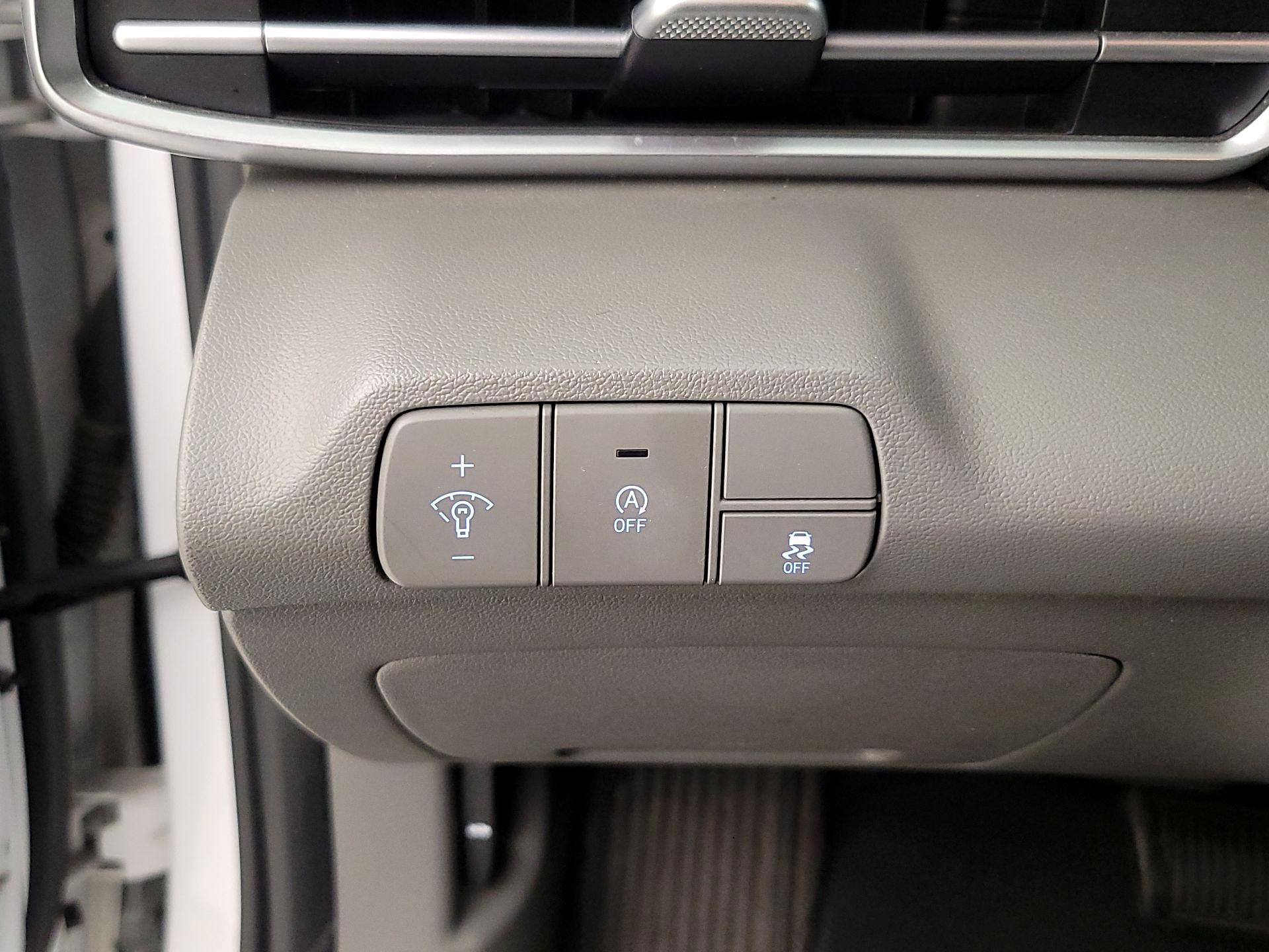 Thumbnail: 2024 Hyundai Elantra - 13