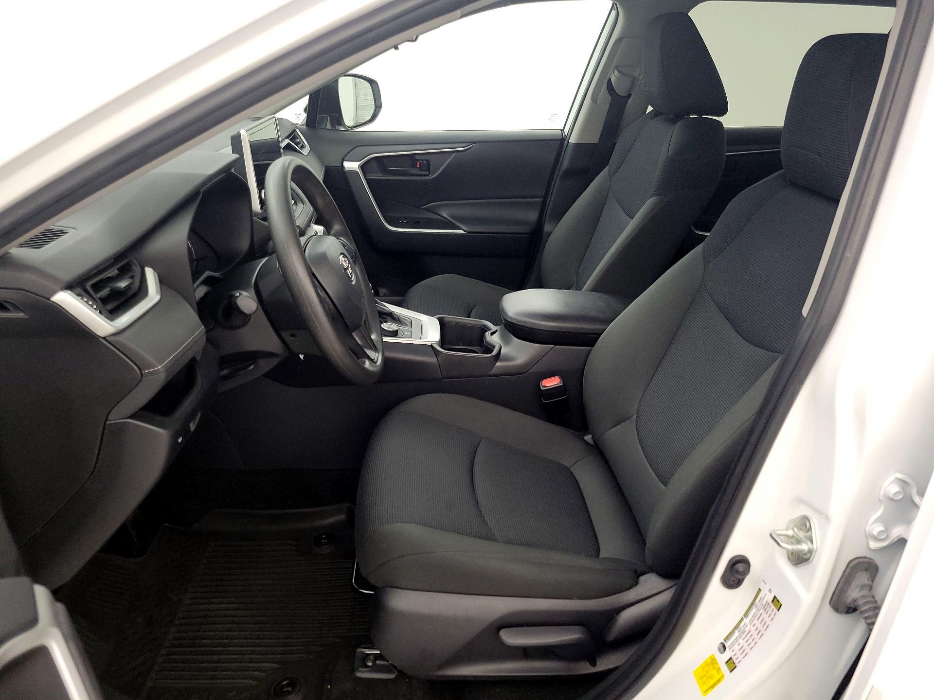 Thumbnail: 2024 Toyota RAV4 - 11