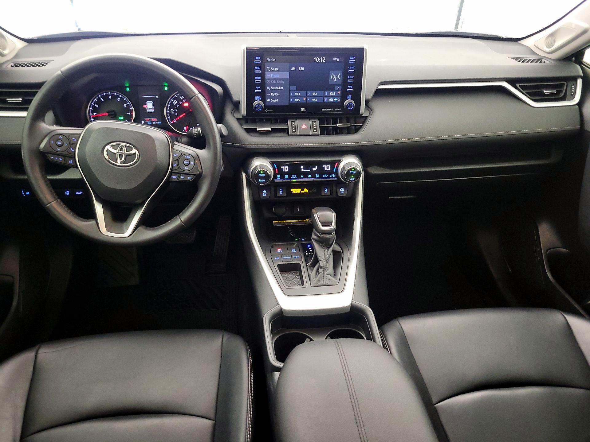 Thumbnail: 2020 Toyota RAV4 - 9