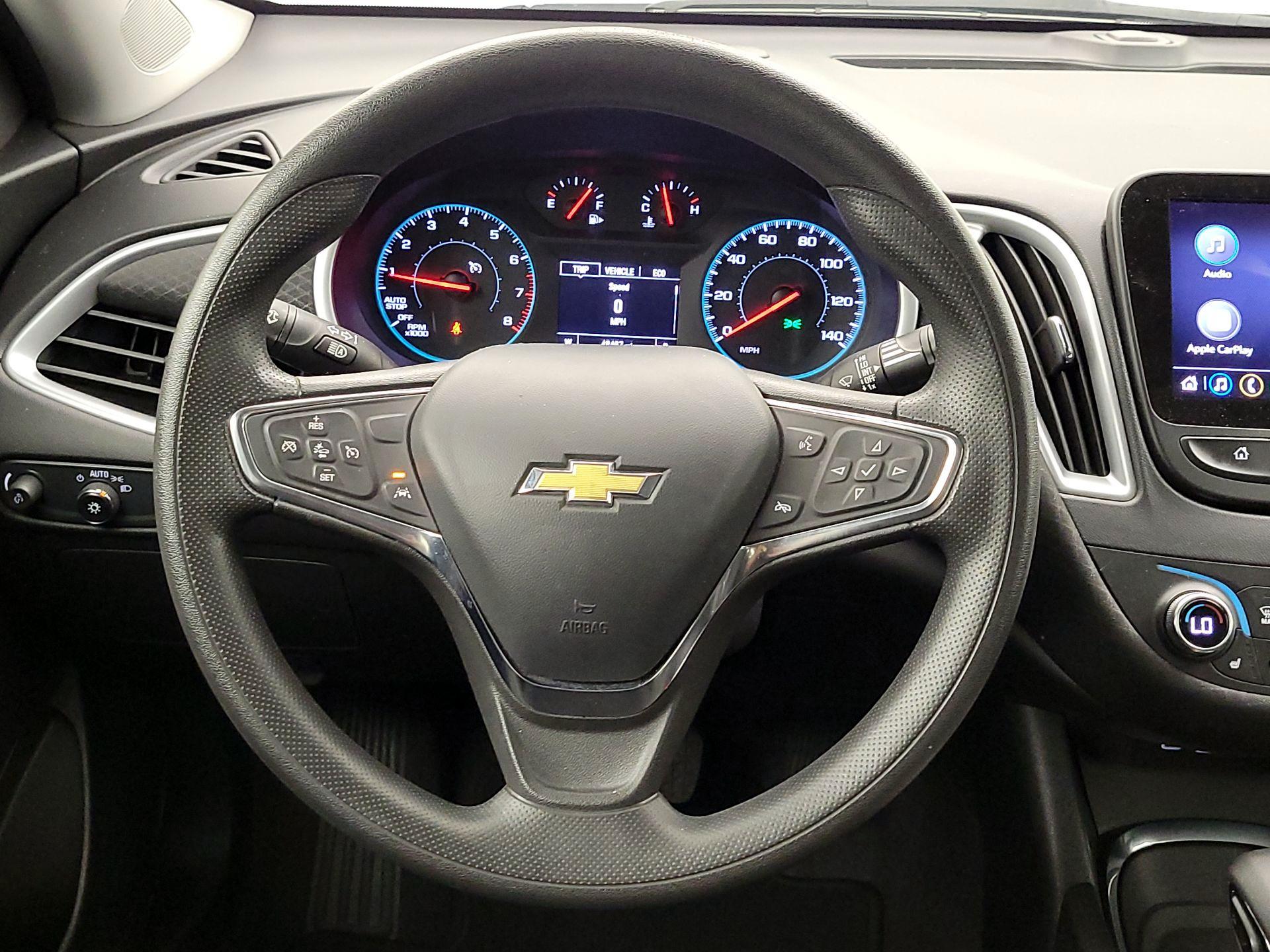 Thumbnail: 2023 Chevrolet Malibu - 10