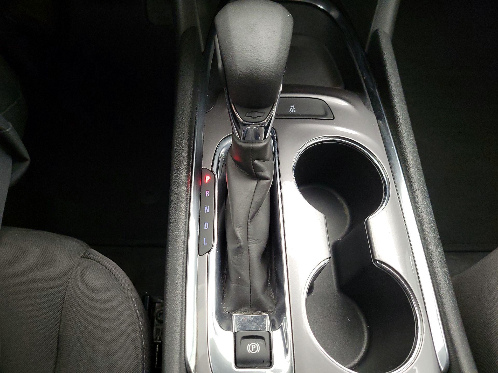 Thumbnail: 2023 Chevrolet Malibu - 17