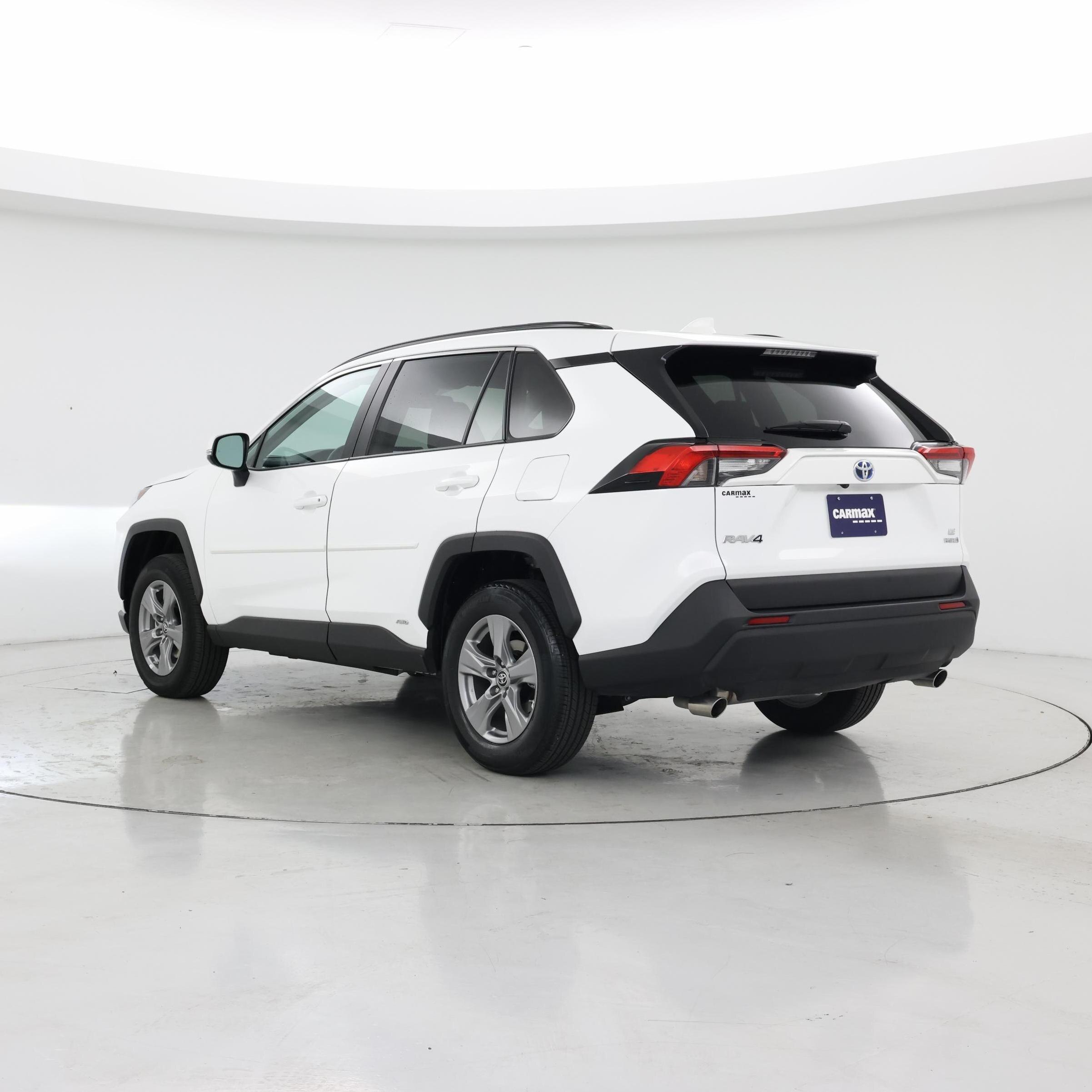 Thumbnail: 2024 Toyota RAV4 - 2