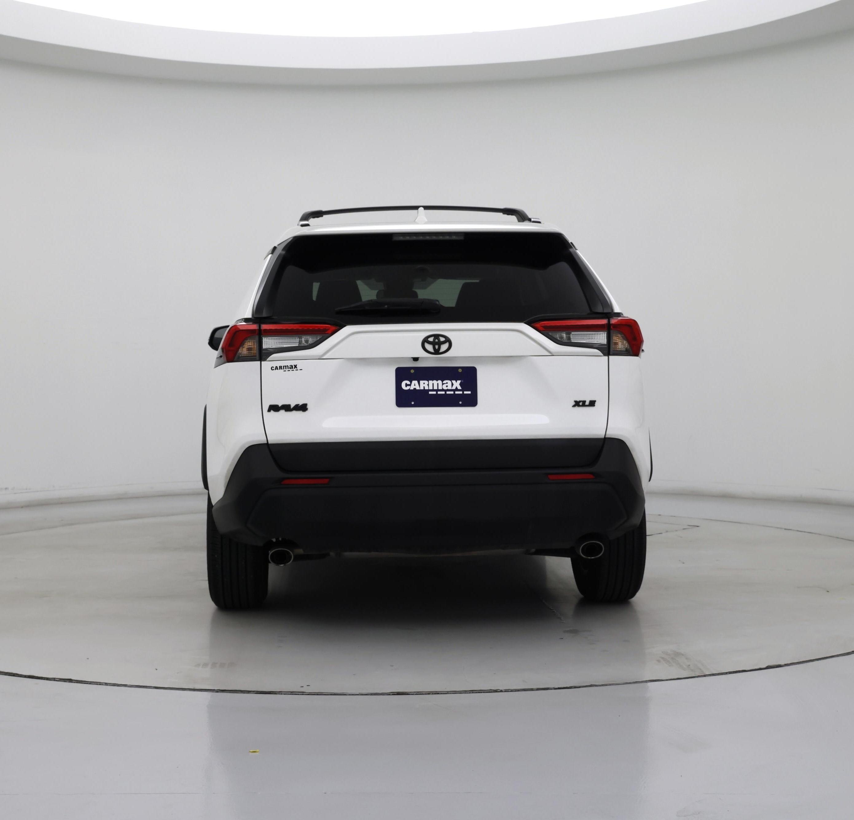 Thumbnail: 2022 Toyota RAV4 - 6