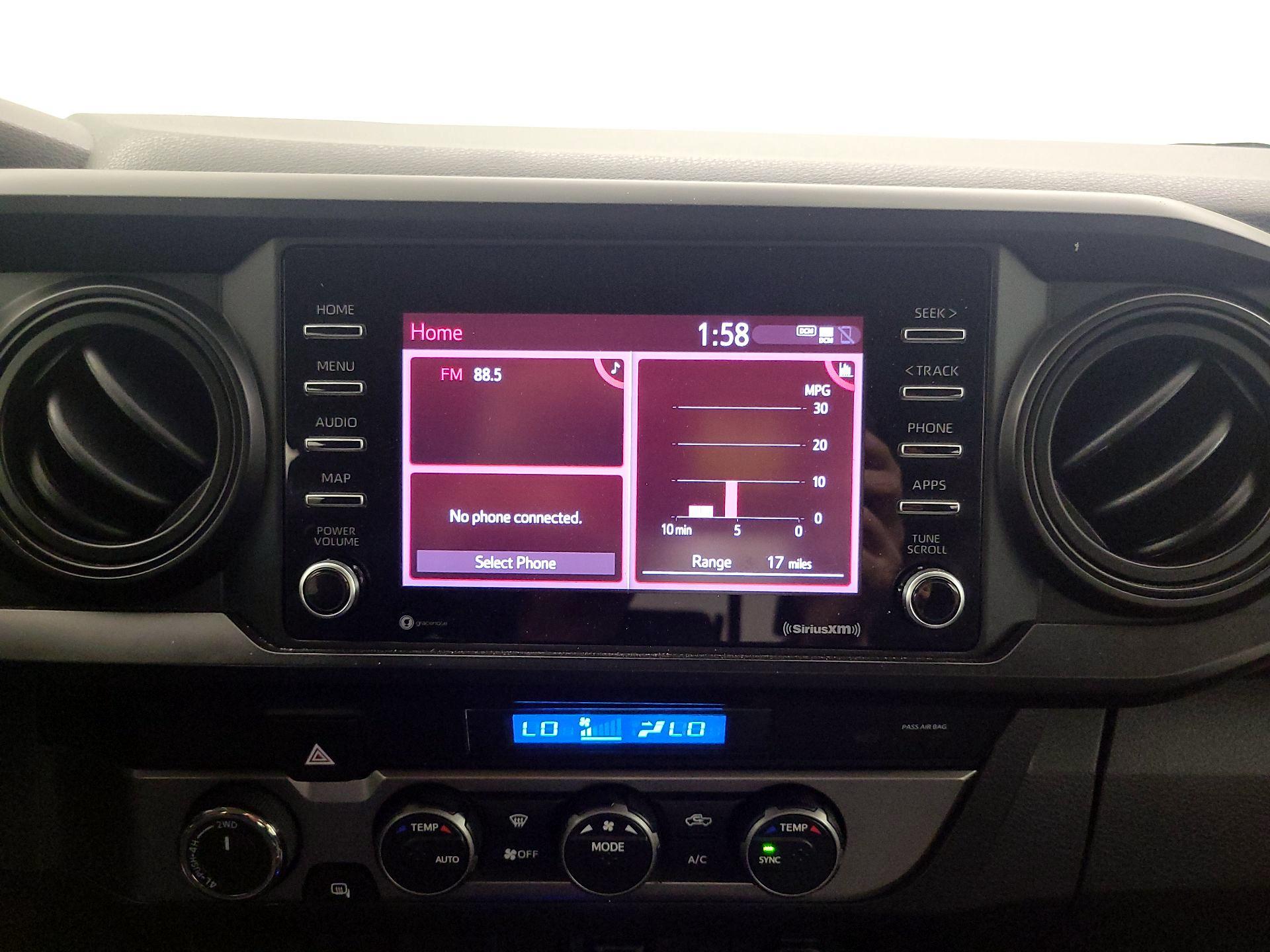 Thumbnail: 2021 Toyota Tacoma - 15