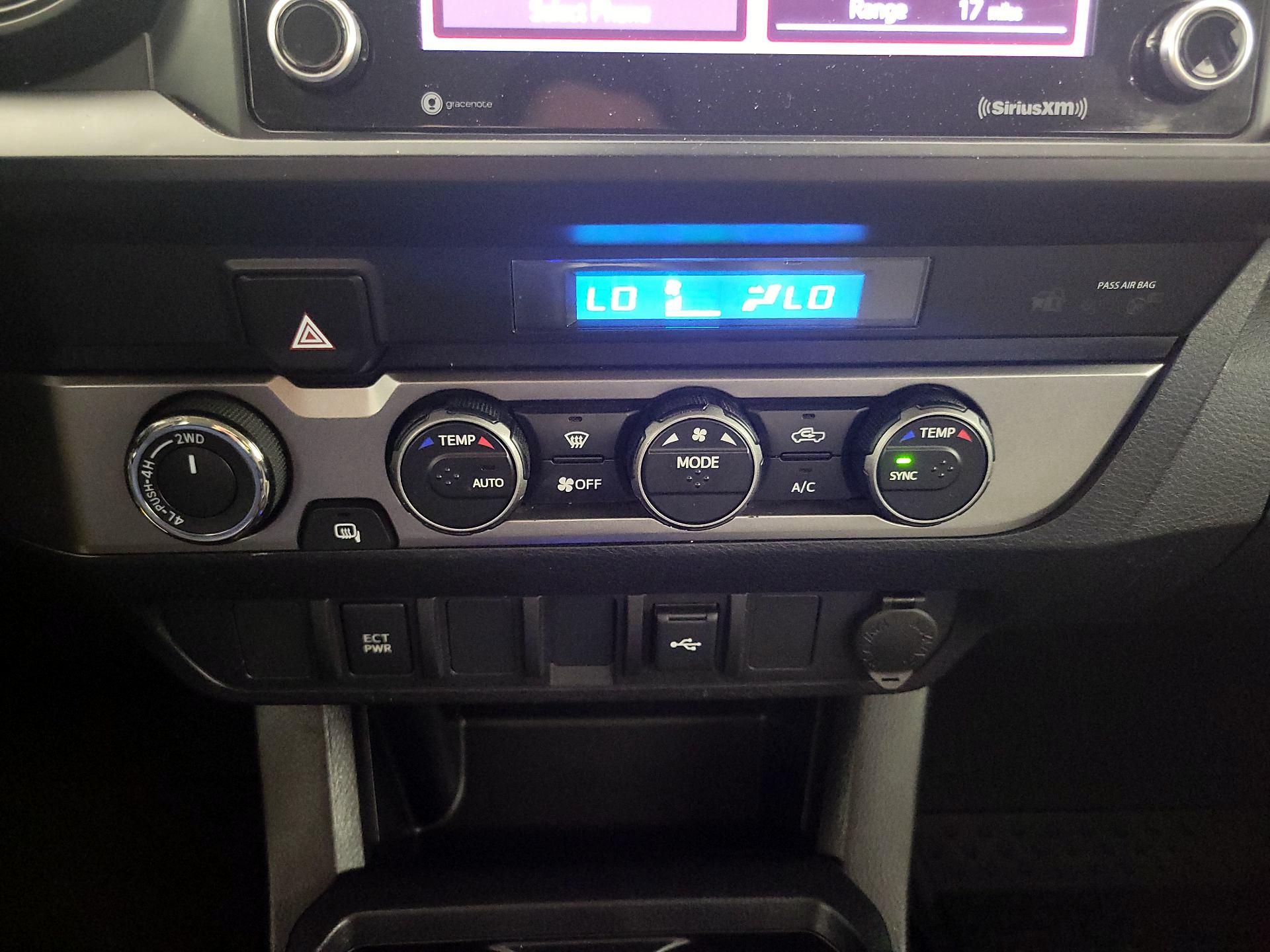 Thumbnail: 2021 Toyota Tacoma - 16