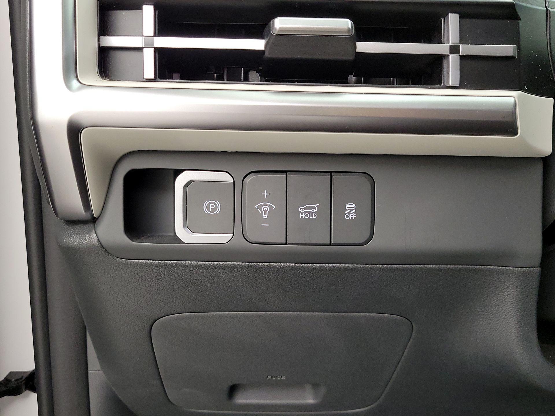 Thumbnail: 2024 Hyundai Santa Fe - 13