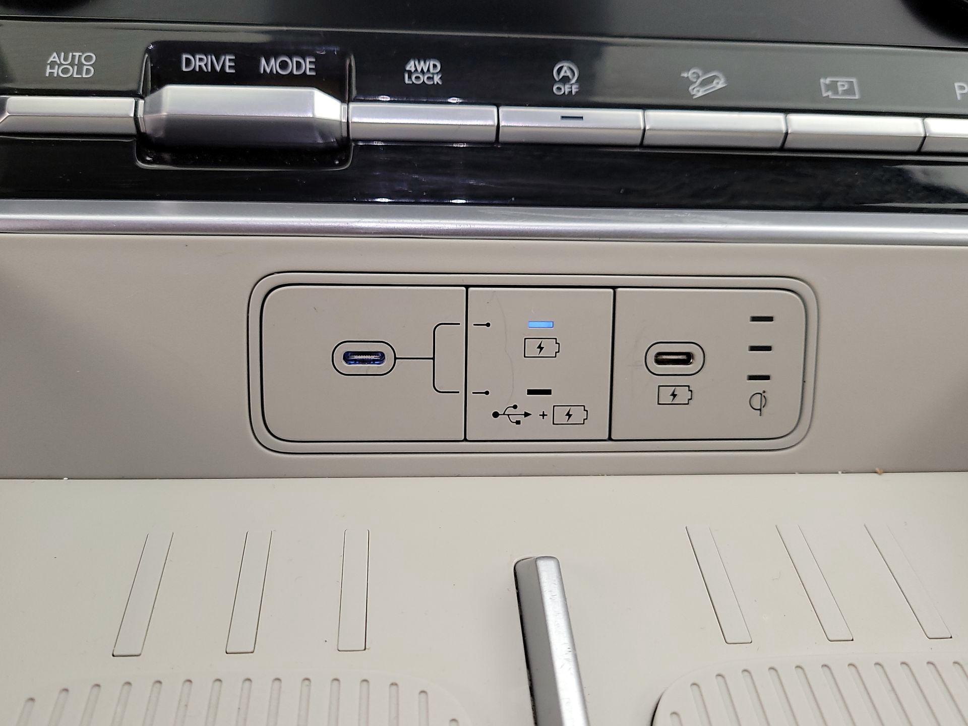 Thumbnail: 2024 Hyundai Santa Fe - 18