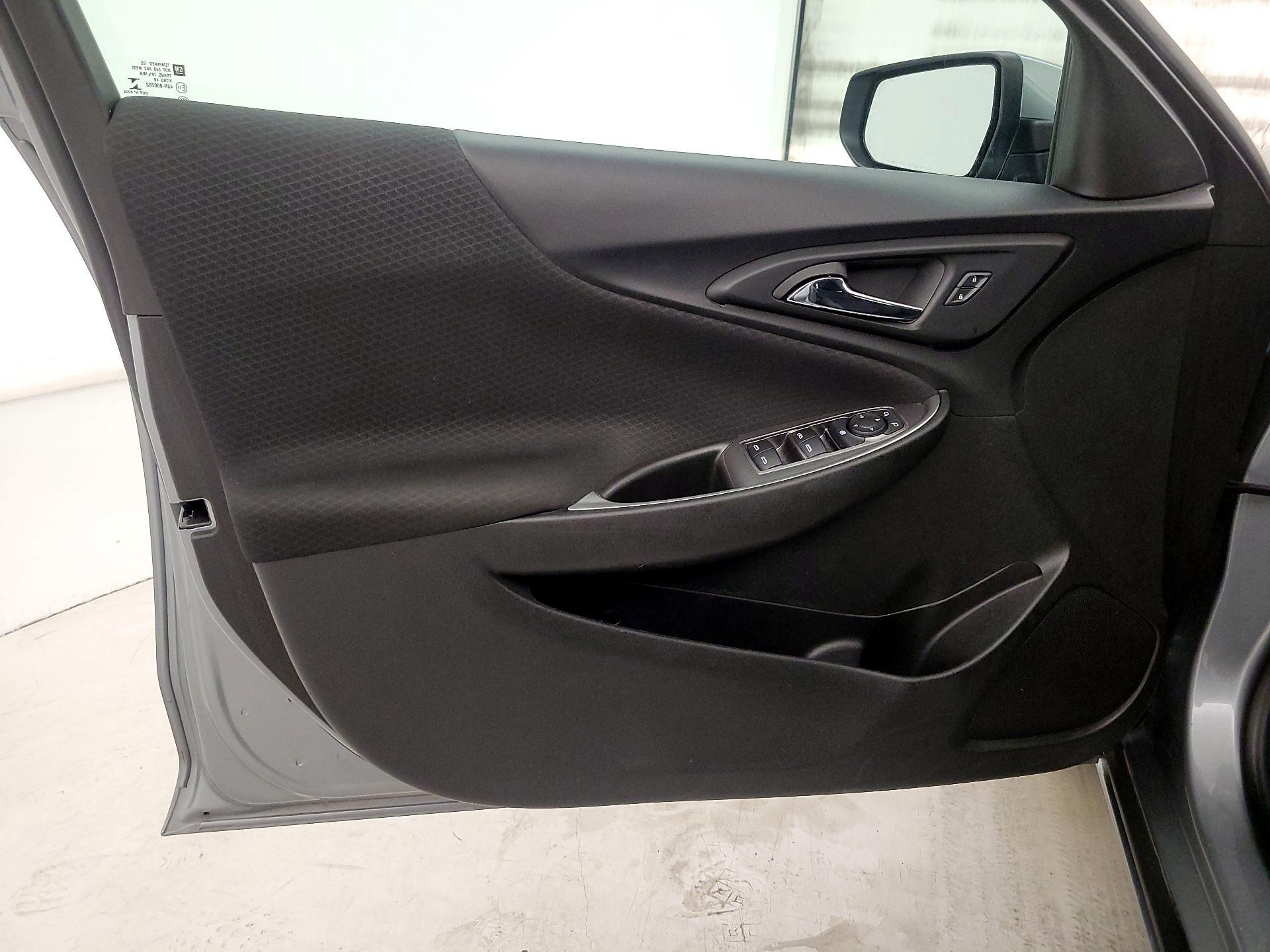 Thumbnail: 2023 Chevrolet Malibu - 12