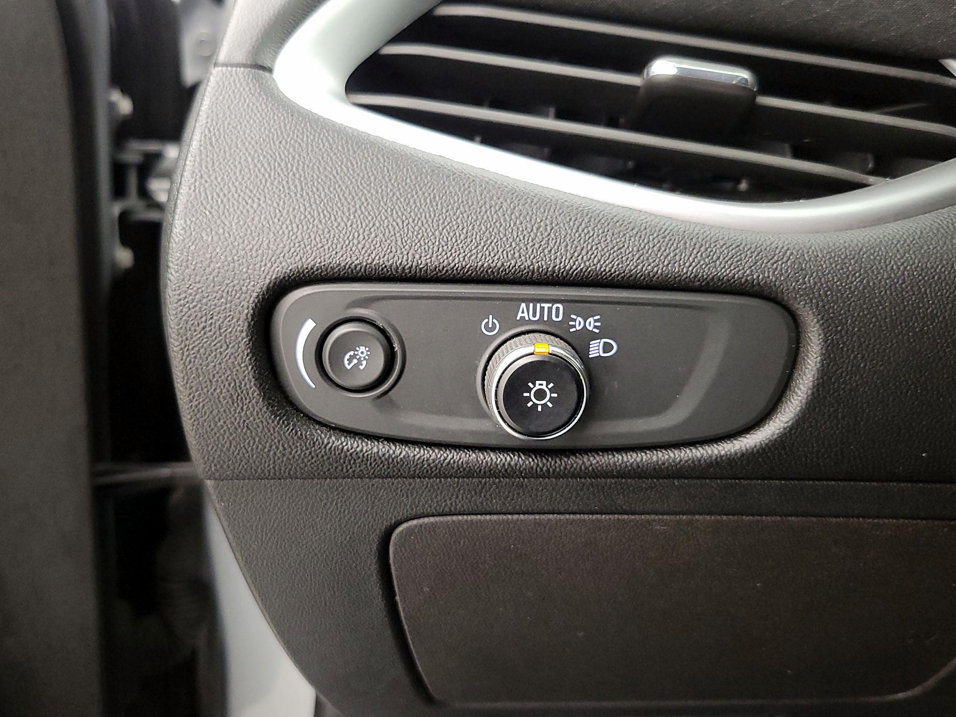 Thumbnail: 2023 Chevrolet Malibu - 13