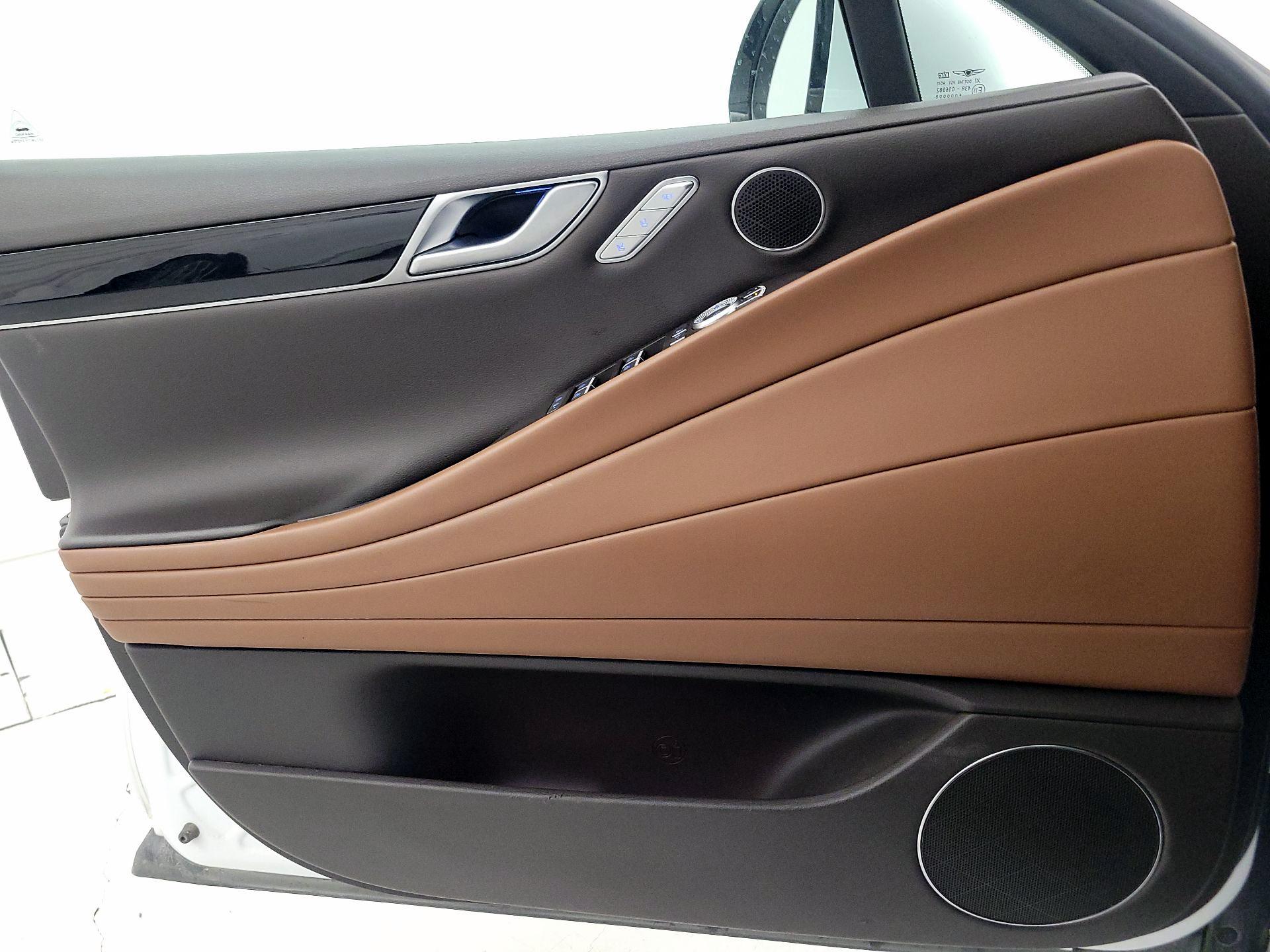 Thumbnail: 2023 Genesis G80 - 12