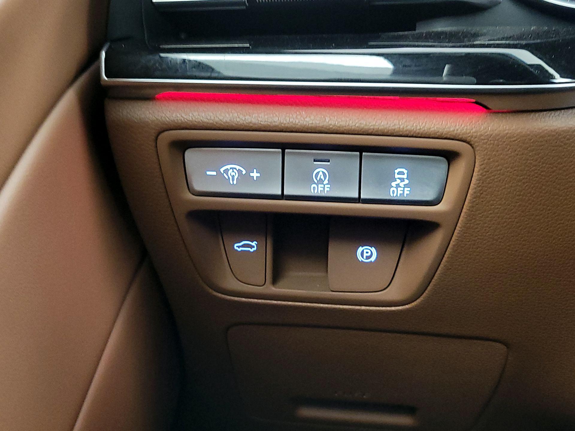 Thumbnail: 2023 Genesis G80 - 13