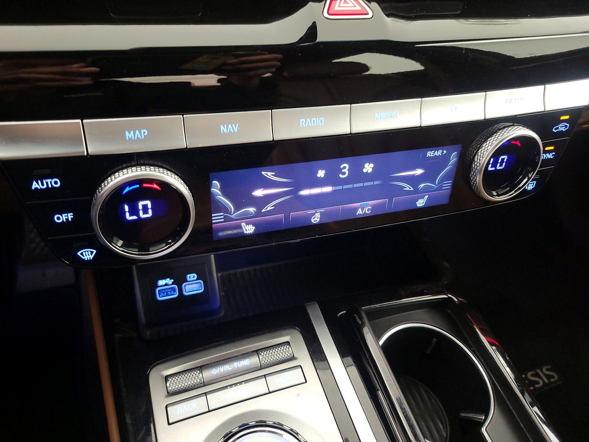 Thumbnail: 2023 Genesis G80 - 16