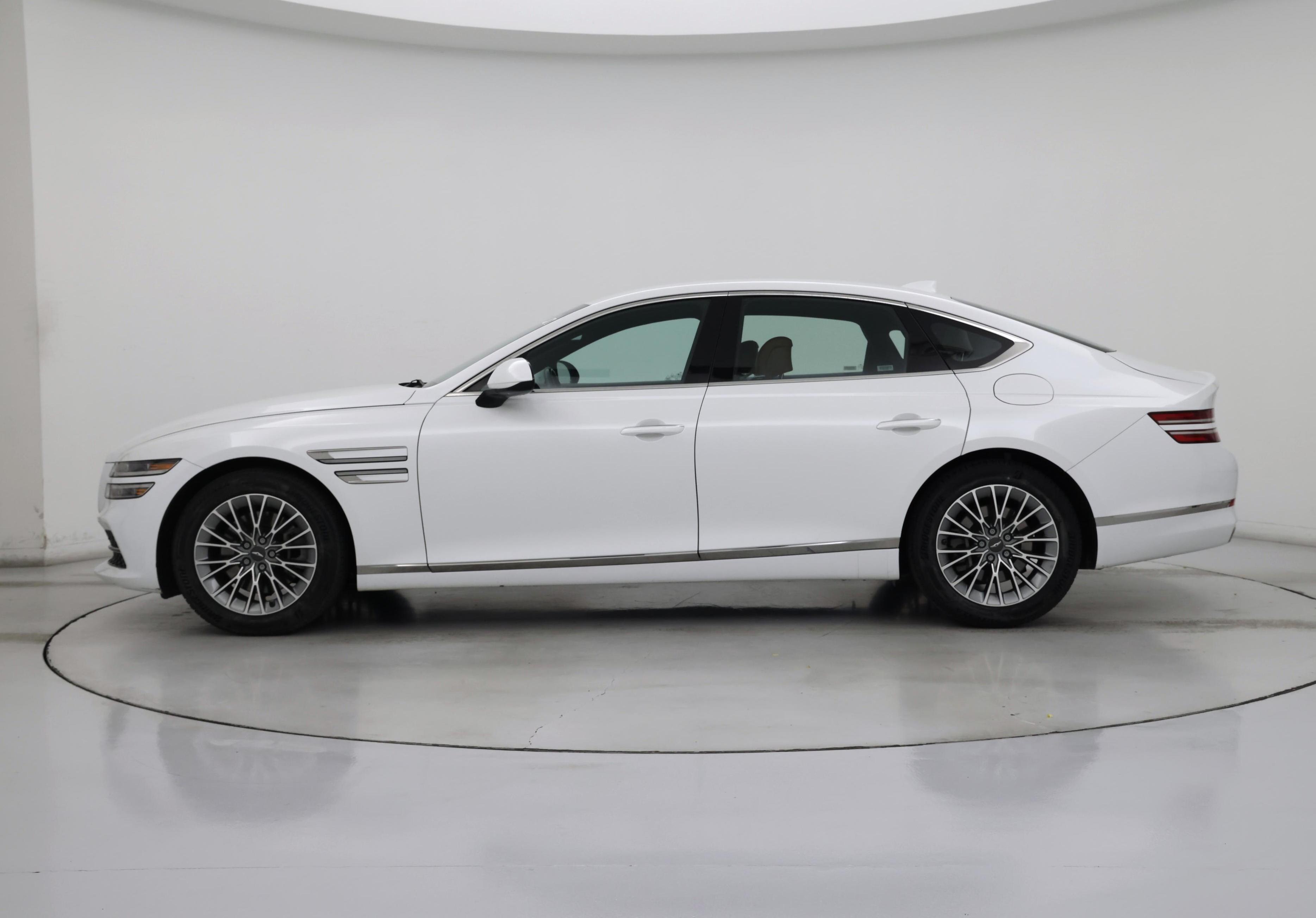 Thumbnail: 2023 Genesis G80 - 3