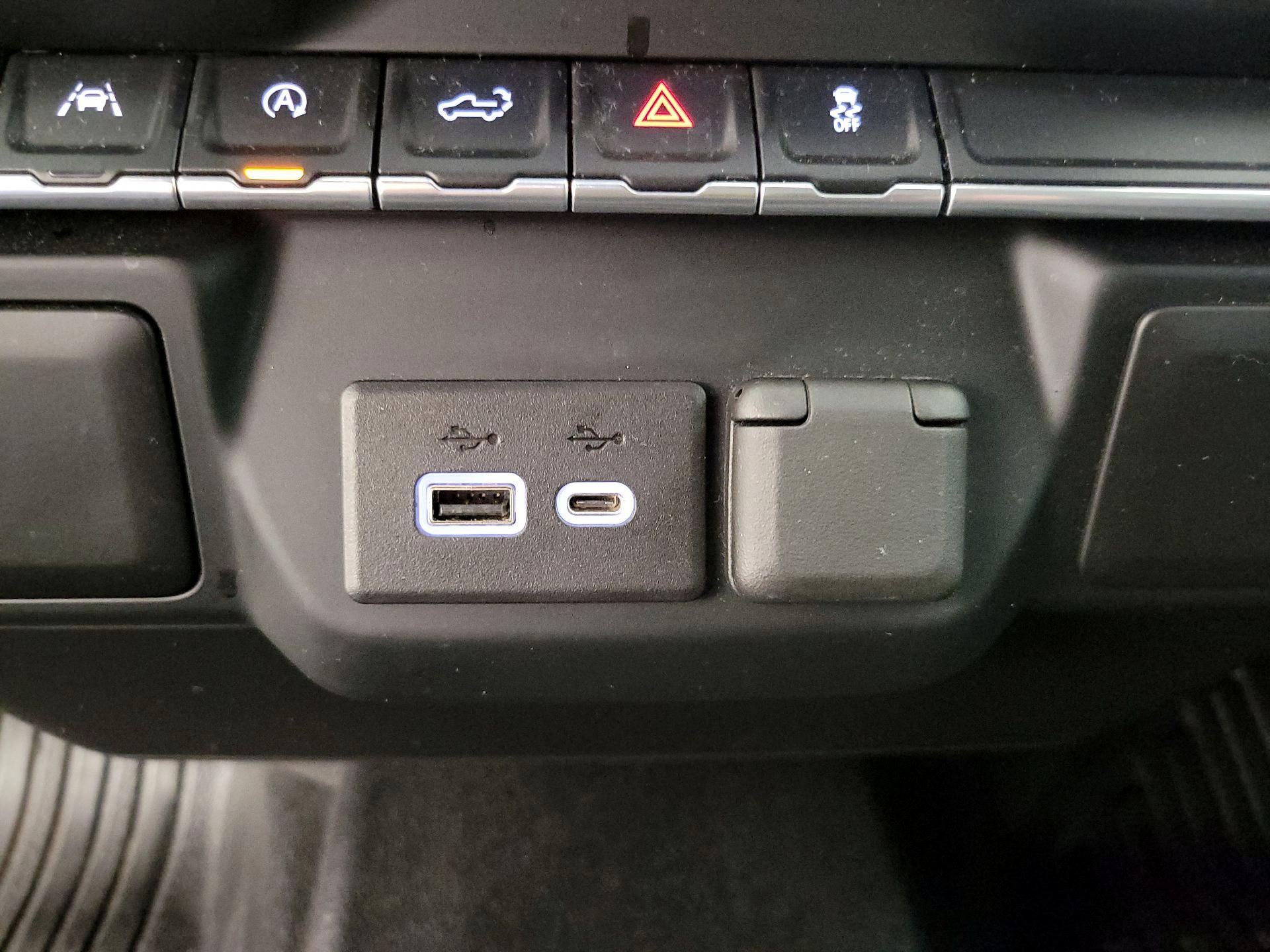 Thumbnail: 2023 GMC Sierra 1500 - 18