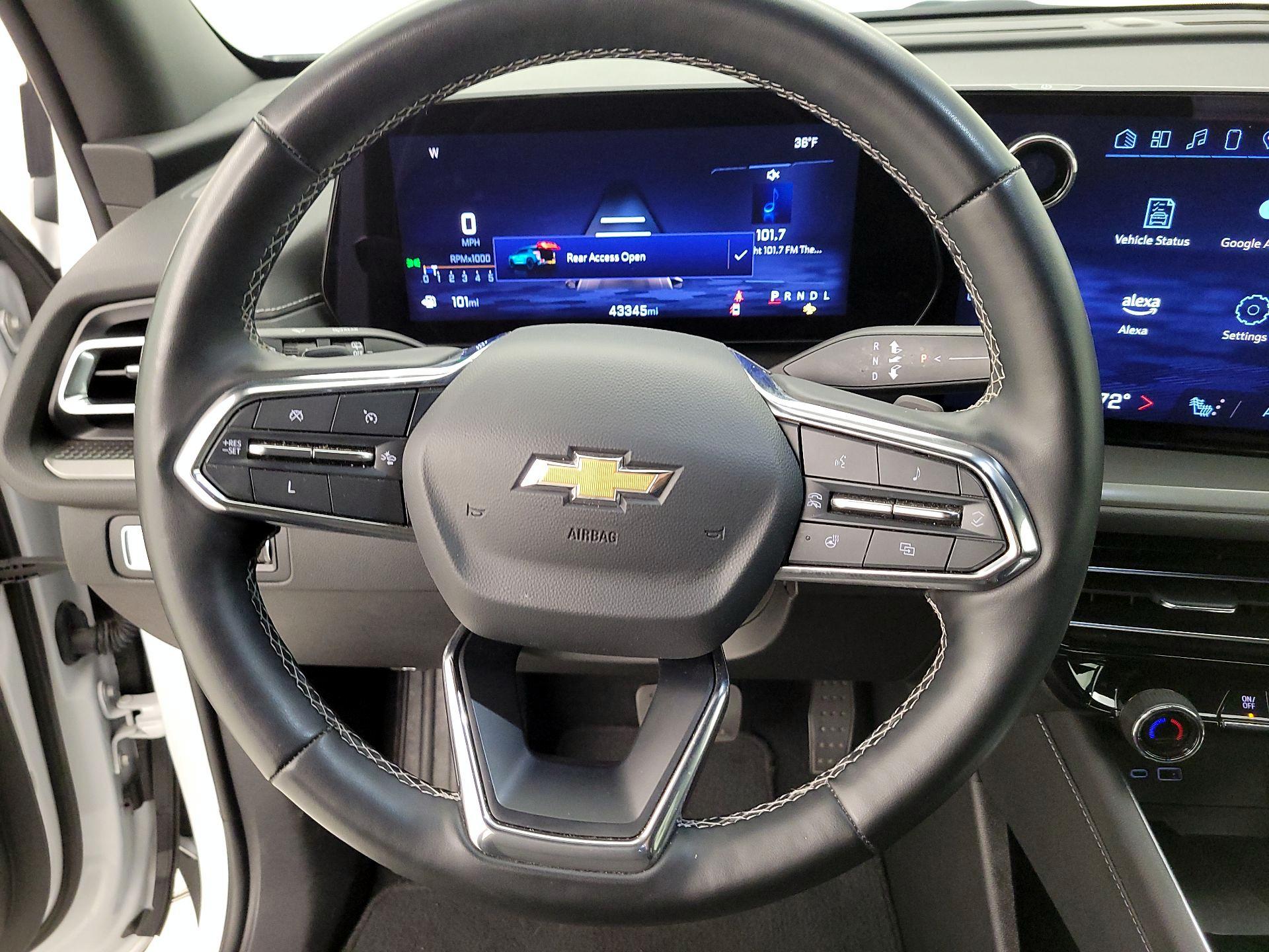 Thumbnail: 2024 Chevrolet Traverse - 10